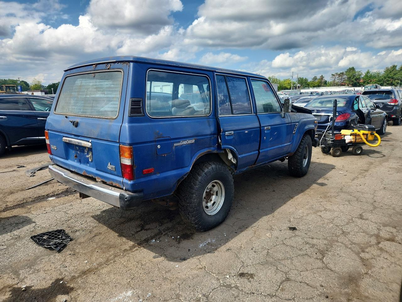 1989 Toyota Land Cruiser Fj62 Gx Blue vin: JT3FJ62G8K1114947