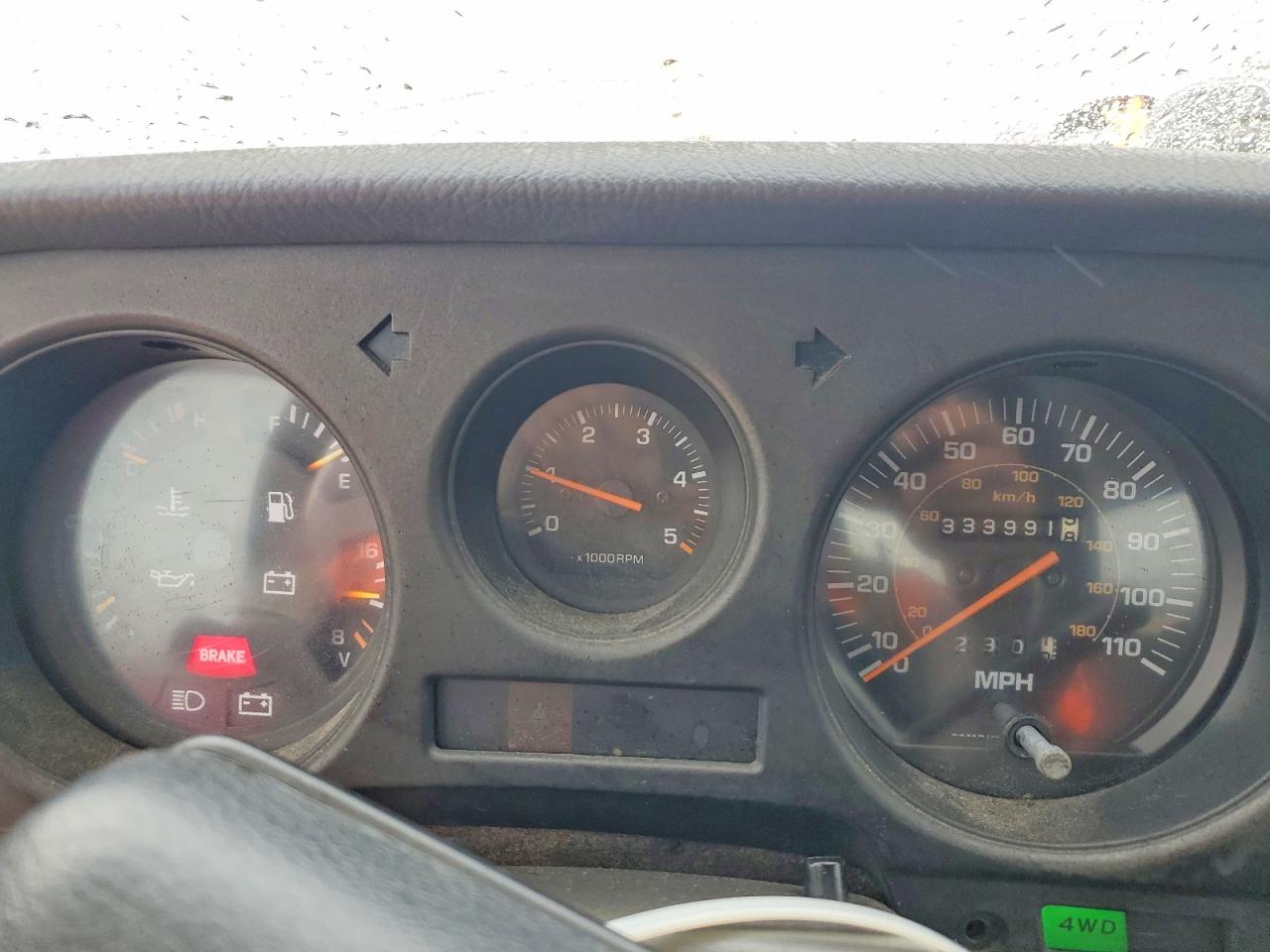 1989 Toyota Land Cruiser Fj62 Gx Red vin: JT3FJ62G9K1111121