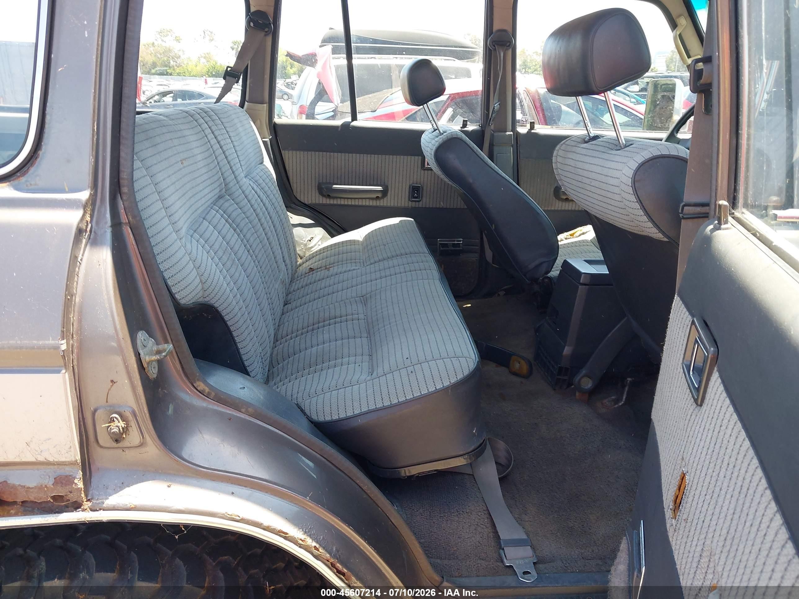 1989 Toyota Land Cruiser Fj62 Gx Серый vin: JT3FJ62GXK0096263