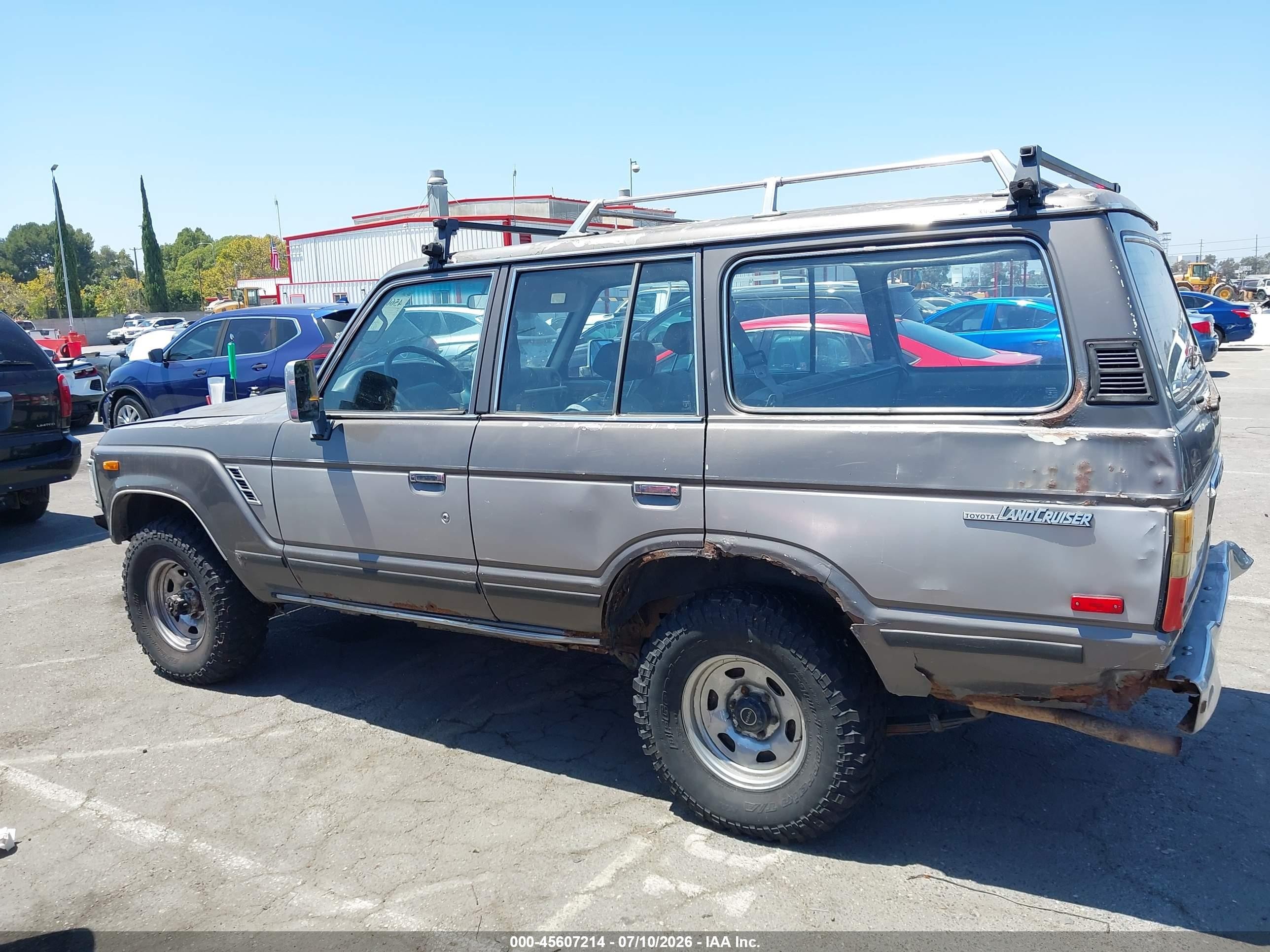 1989 Toyota Land Cruiser Fj62 Gx Серый vin: JT3FJ62GXK0096263