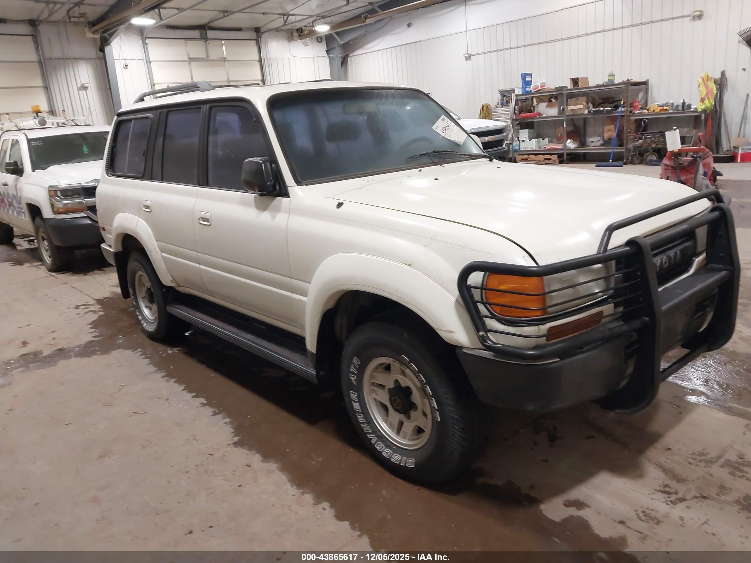 1992 Toyota Land Cruiser Fj80 Белый vin: JT3FJ80W0N0049284