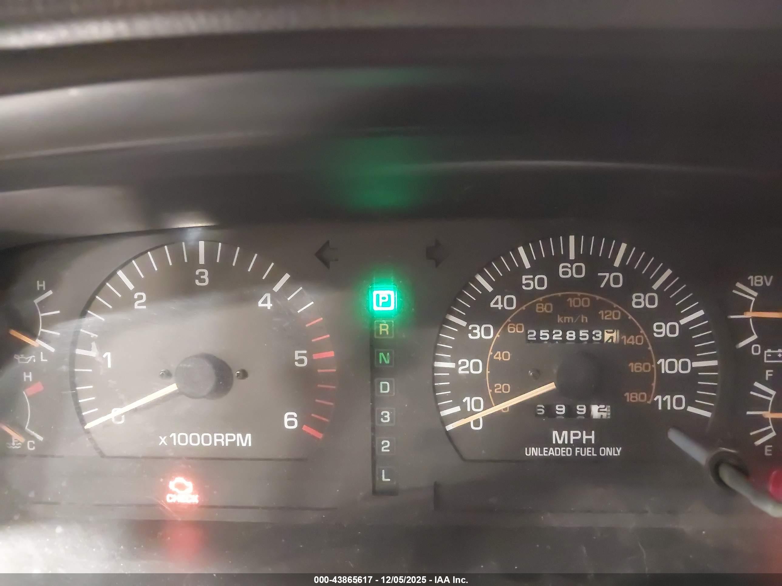 1992 Toyota Land Cruiser Fj80 Белый vin: JT3FJ80W0N0049284
