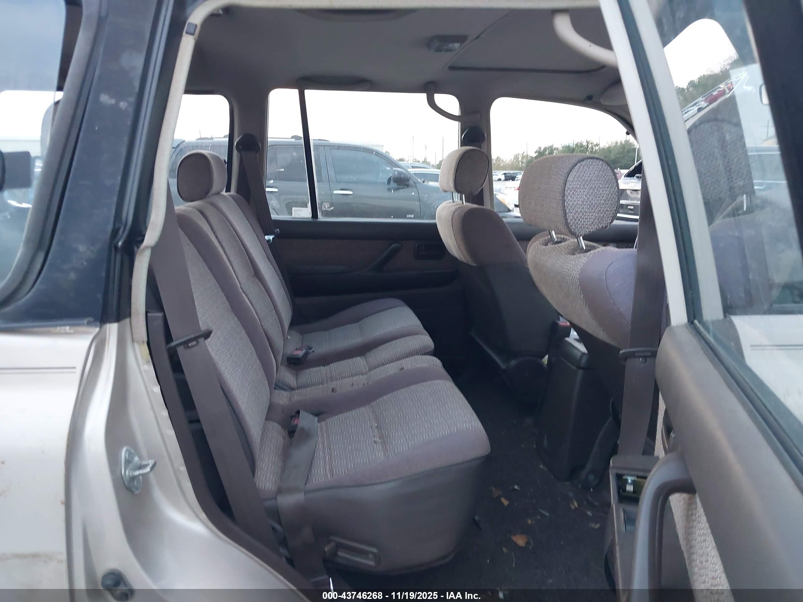 1992 Toyota Land Cruiser Fj80 Beige vin: JT3FJ80W3N0042202