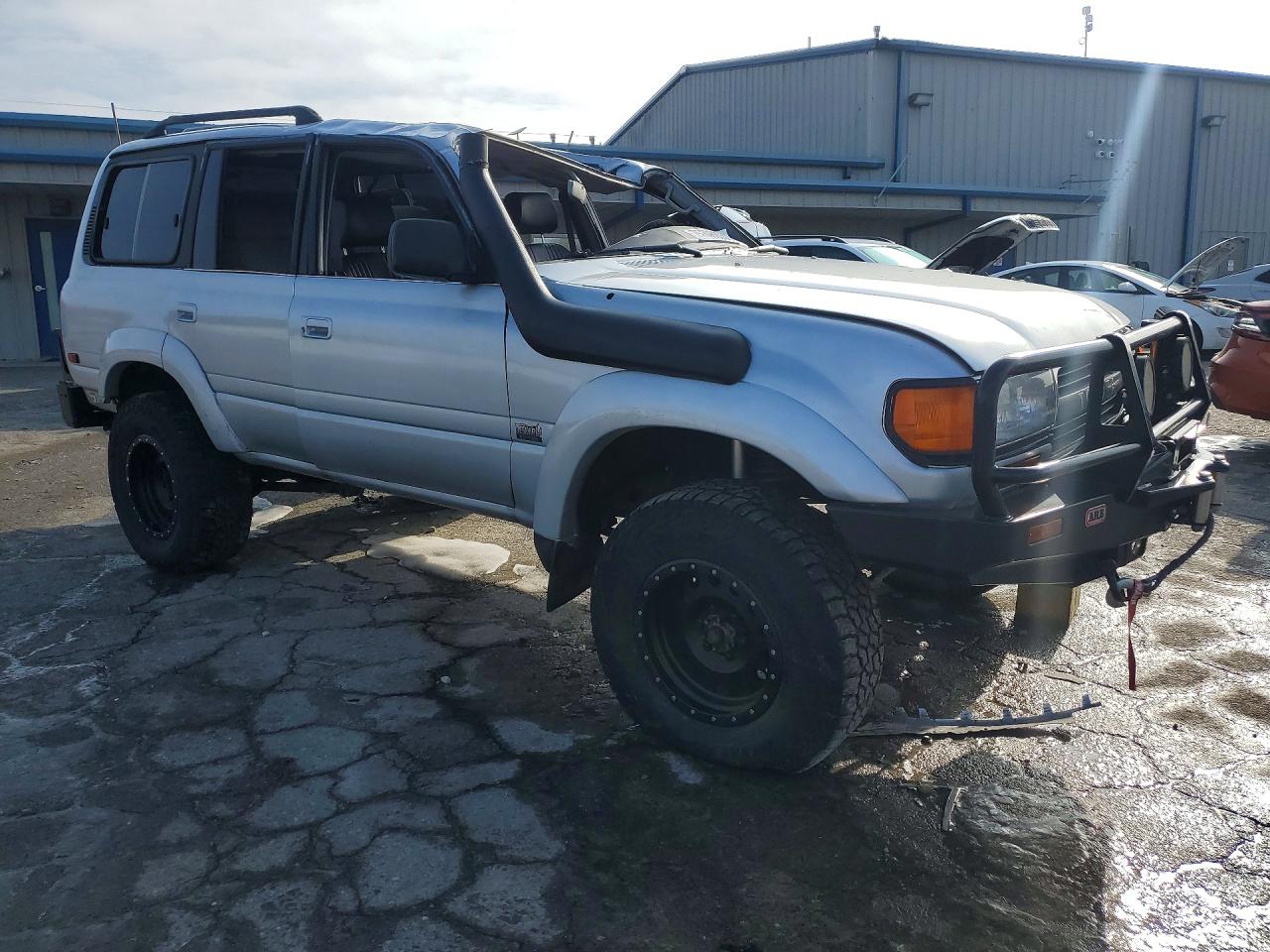 1992 Toyota Land Cruiser Base Серебряный vin: JT3FJ80W3N0050901