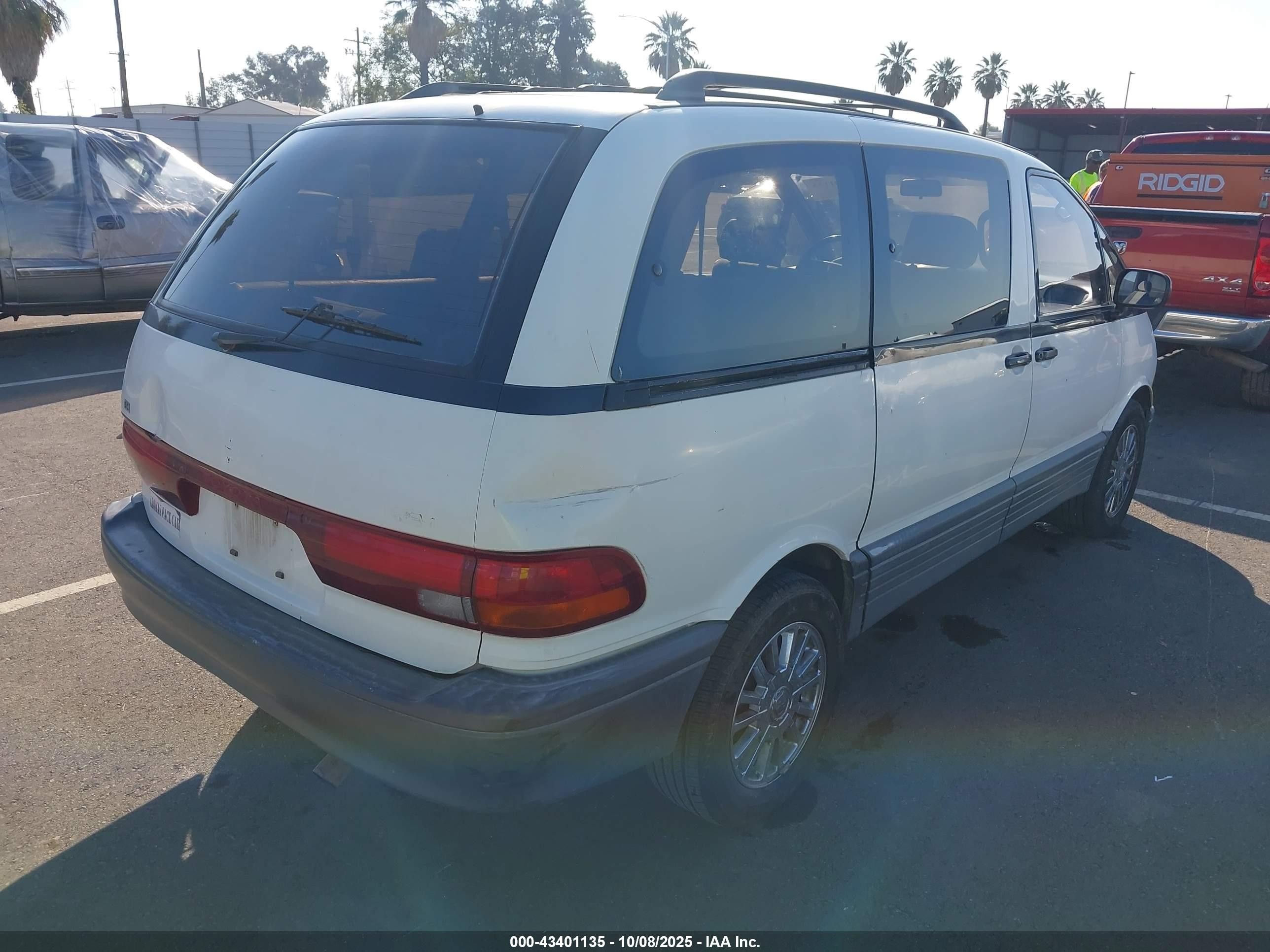 1997 Toyota Previa Dx S/c White vin: JT3GK12M5V1262133