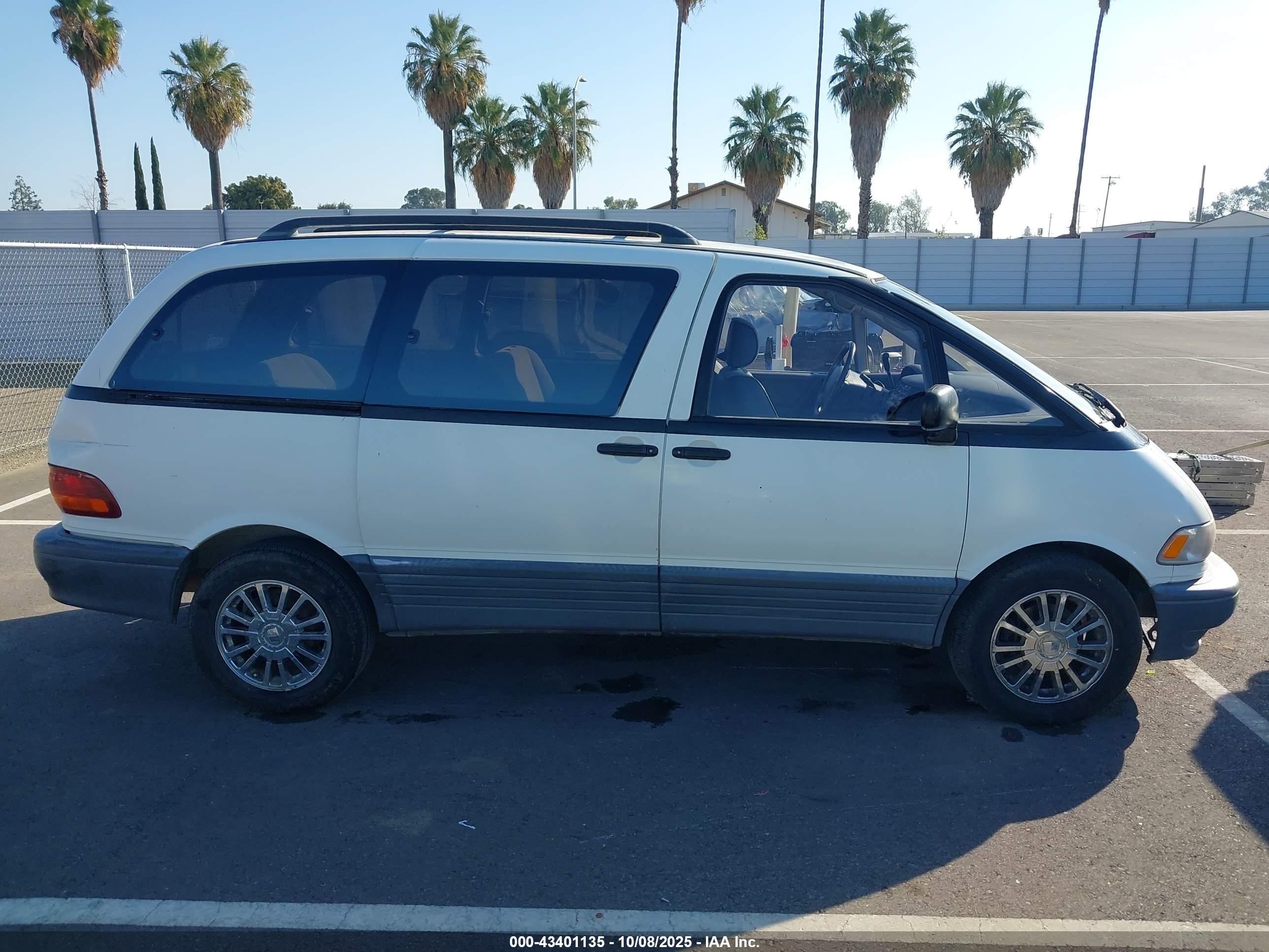 1997 Toyota Previa Dx S/c White vin: JT3GK12M5V1262133