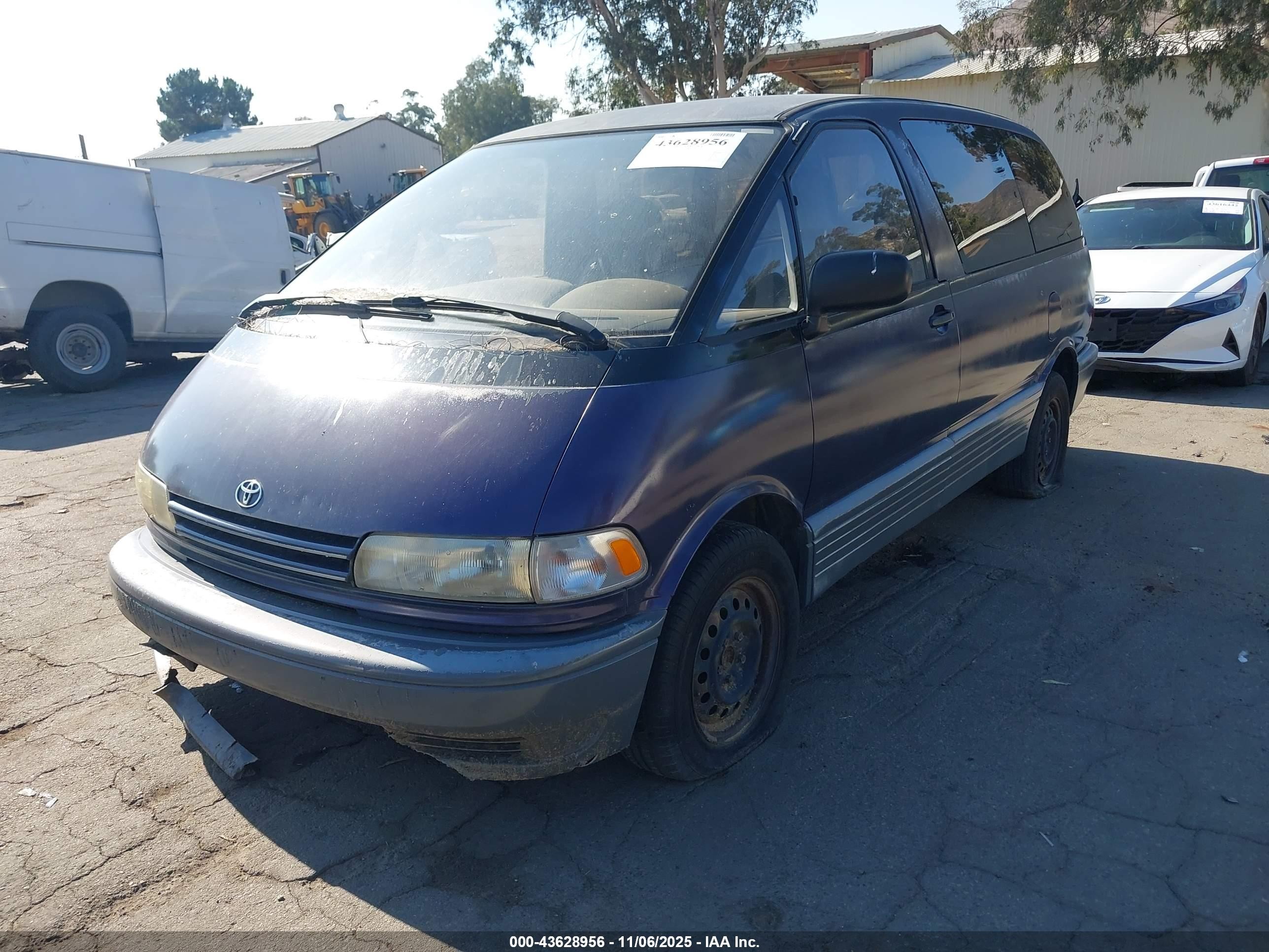 1997 Toyota Previa Dx S/c Purple vin: JT3GK12M9V1247425
