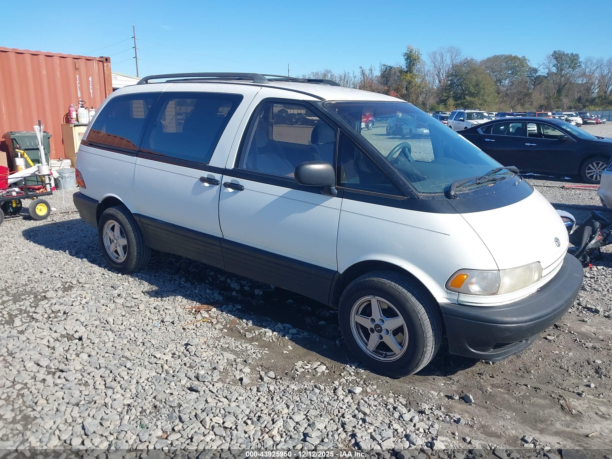 1997 Toyota Previa Dx S/c White vin: JT3GK12M9V1256206