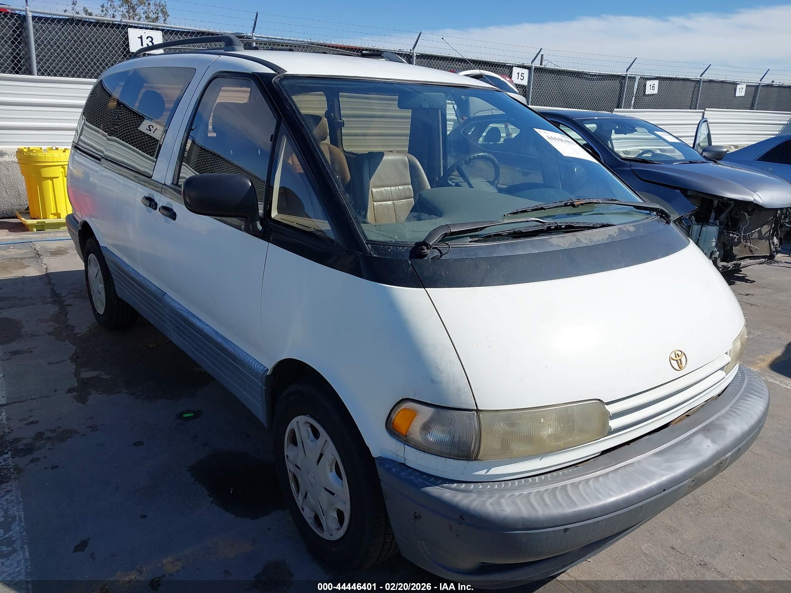 1997 Toyota Previa Dx White vin: JT3GK12MXV1273807