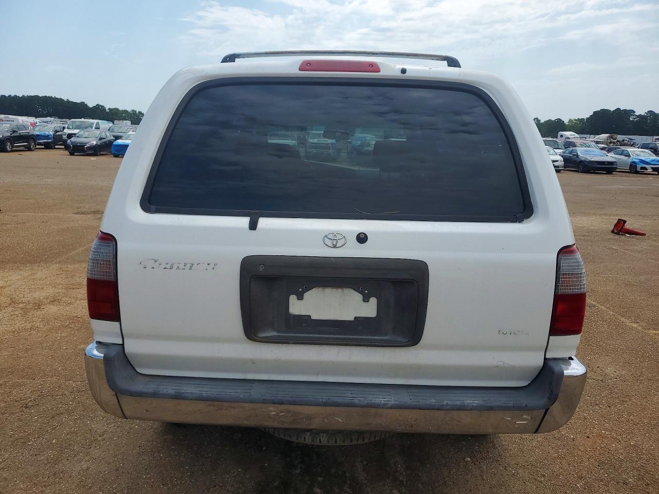 2000 Toyota 4runner Base White vin: JT3GM84R0Y0065540