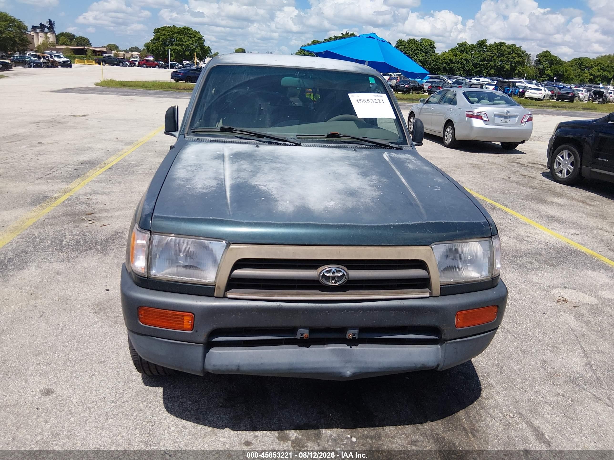 1997 Toyota 4runner   Green vin: JT3GM84R2V0010647