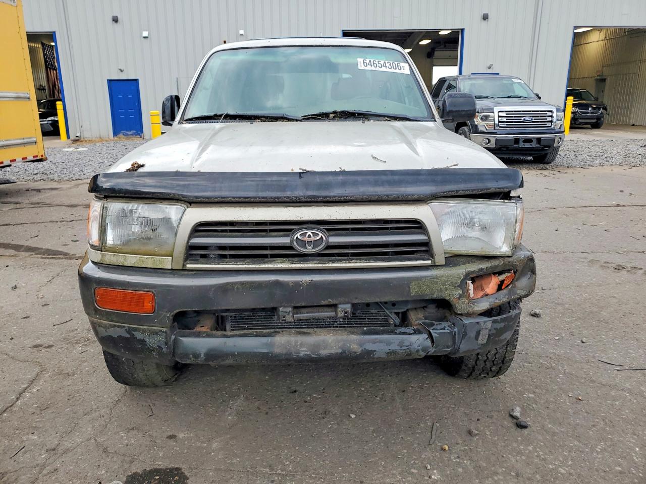 1998 Toyota 4runner Base Beige vin: JT3GM84R2W0031368