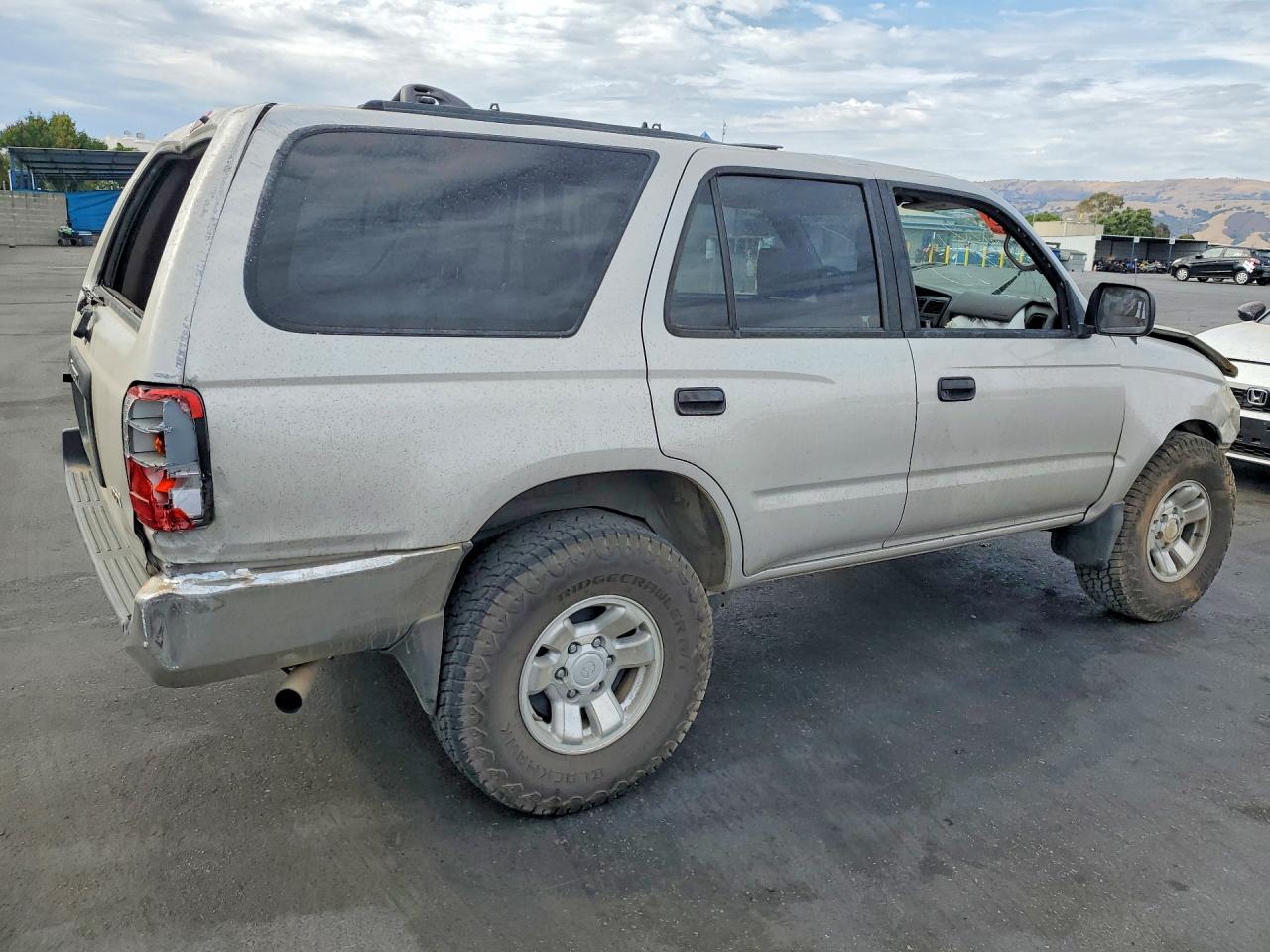 1998 Toyota 4runner Base Silver vin: JT3GM84R3W0025756