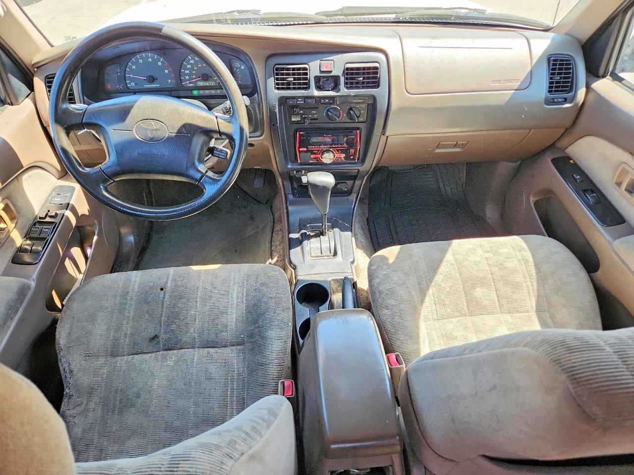2000 Toyota 4runner Base Silver vin: JT3GM84R4Y0057618