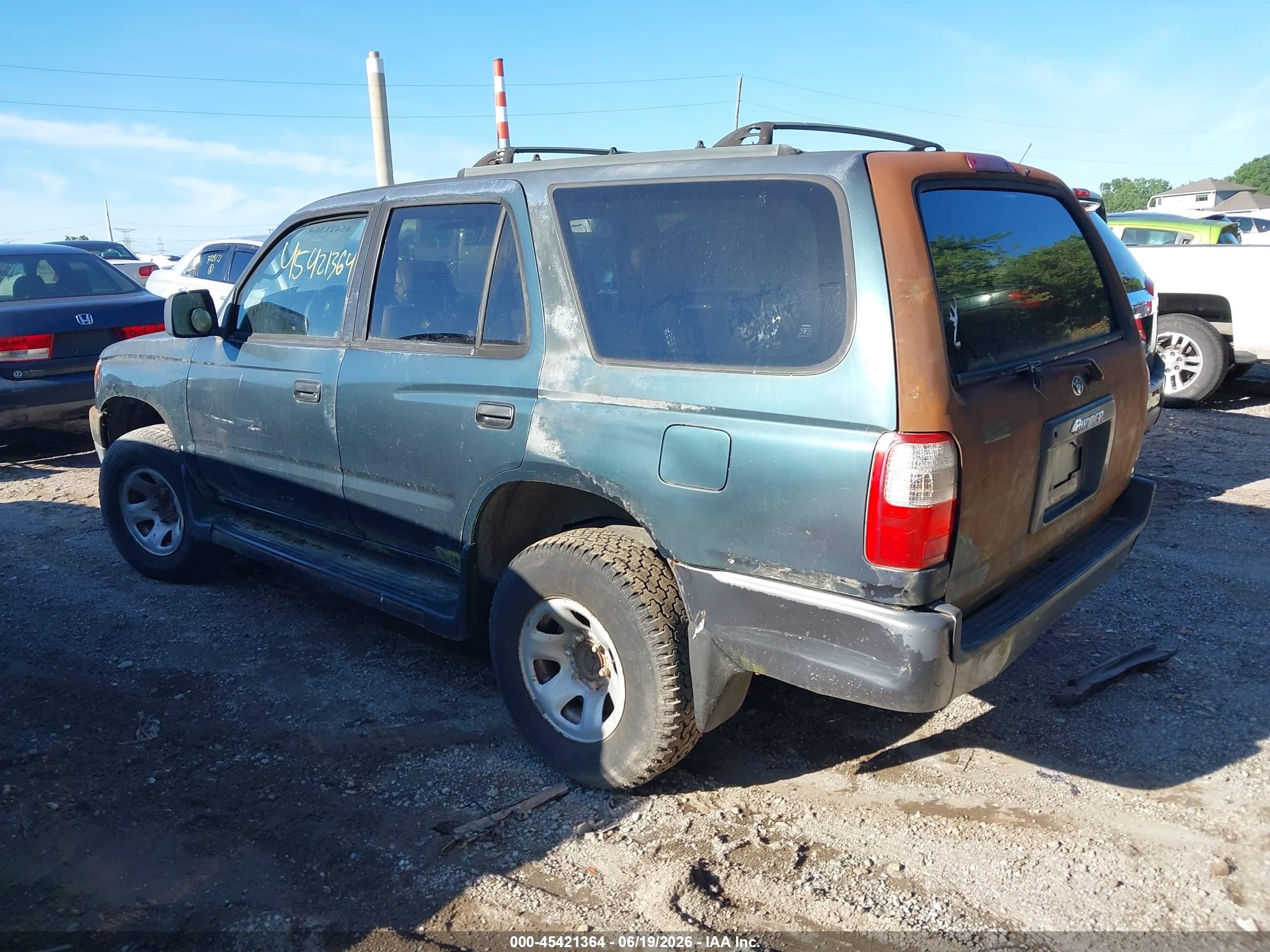 1998 Toyota 4runner   Green vin: JT3GM84R5W0023538