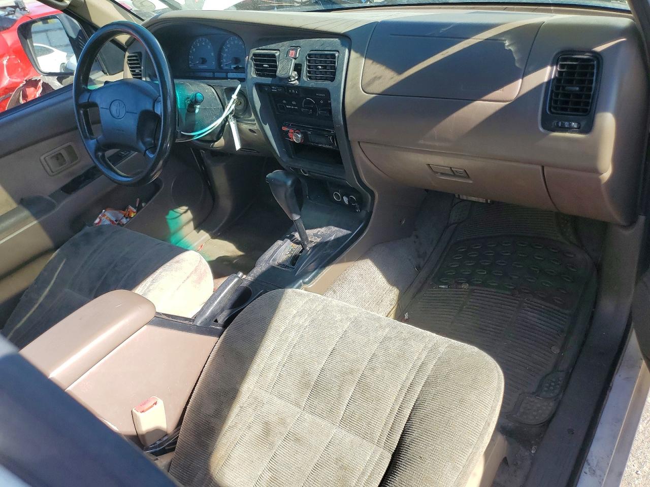 1999 Toyota 4runner Base White vin: JT3GM84R5X0048215
