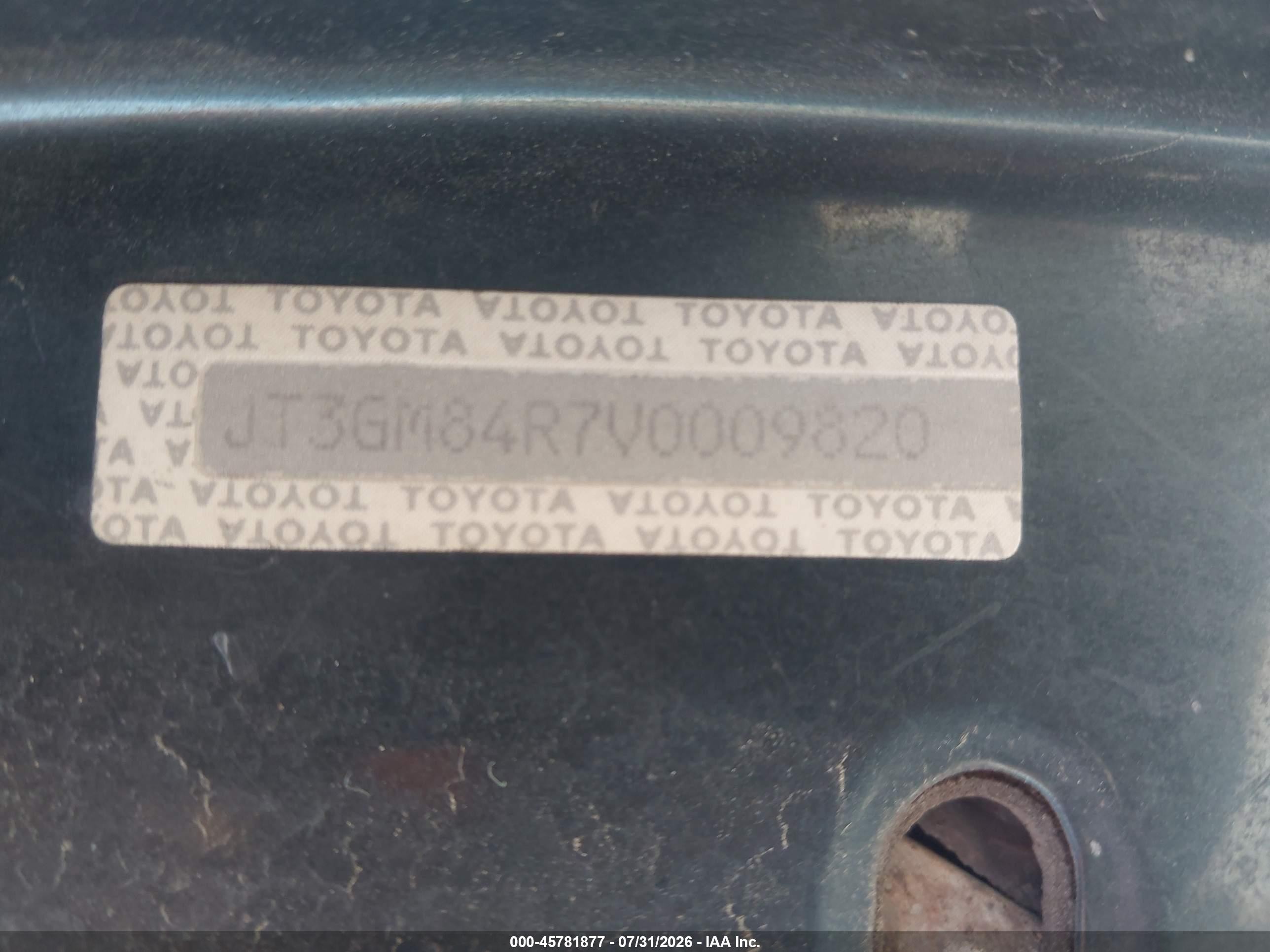1997 Toyota 4runner   Green vin: JT3GM84R7V0009820