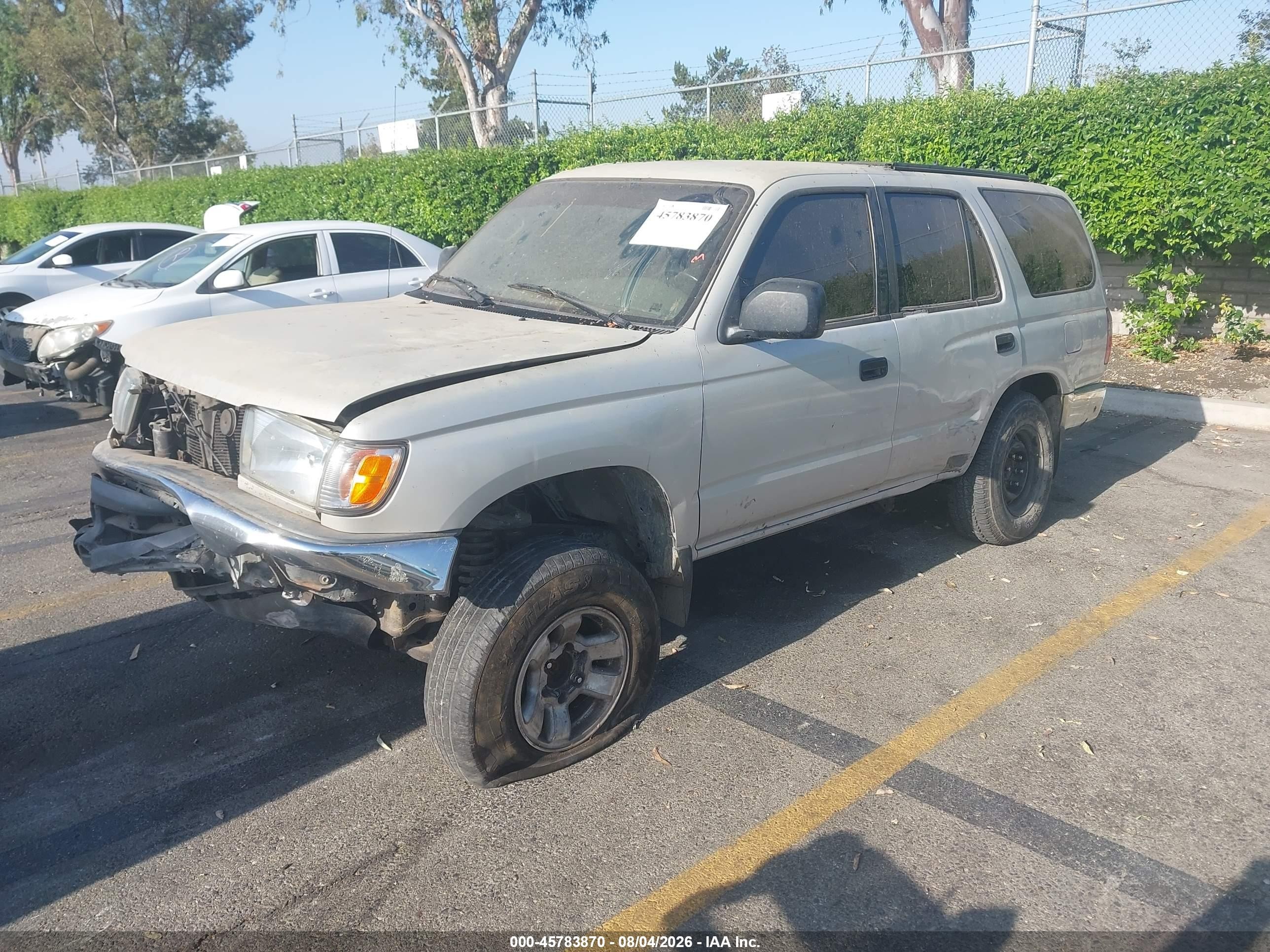 2000 Toyota 4runner   Tan vin: JT3GM84R7Y0065146