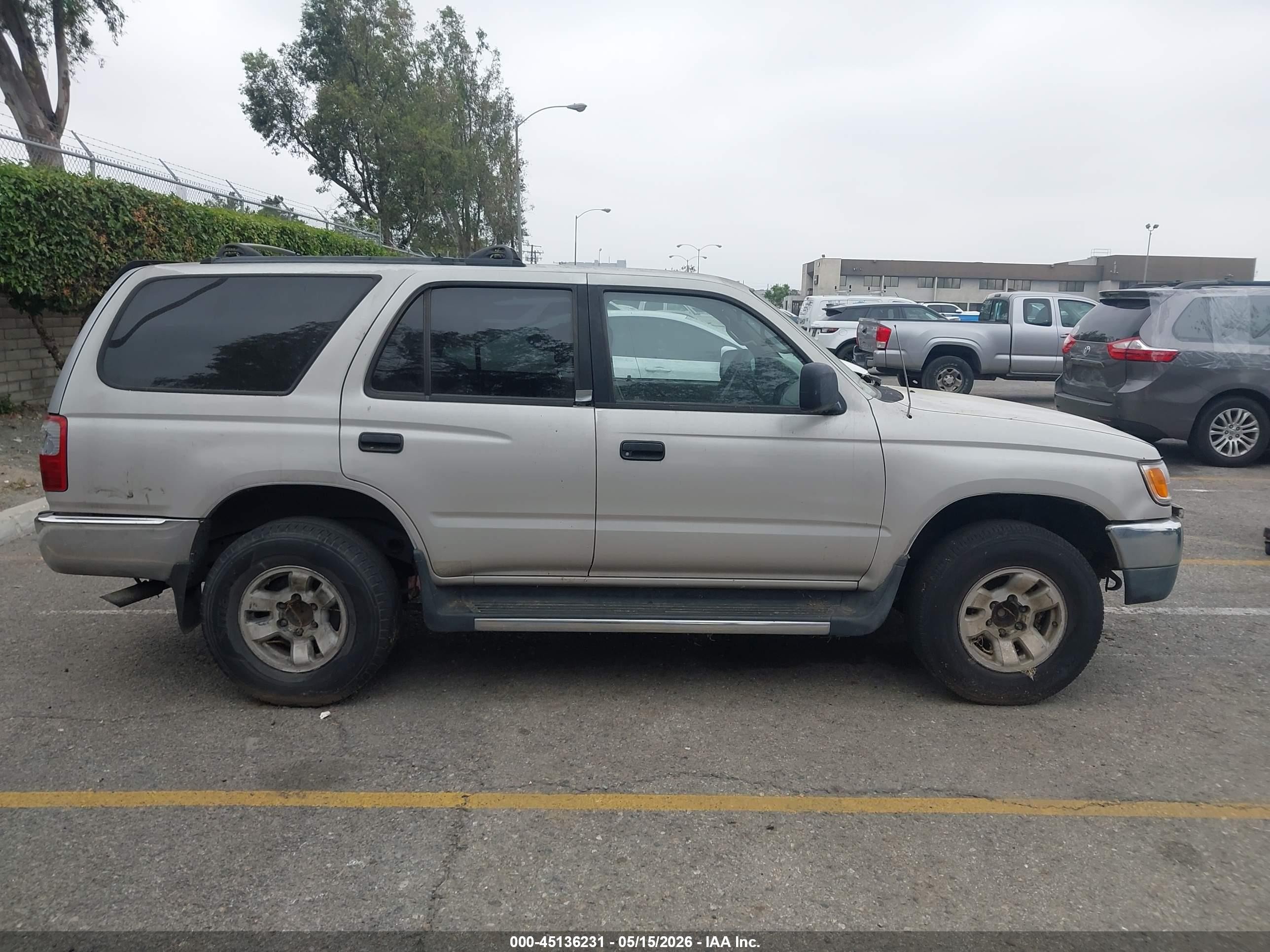 1997 Toyota 4runner Gray vin: JT3GM84R8V0019742