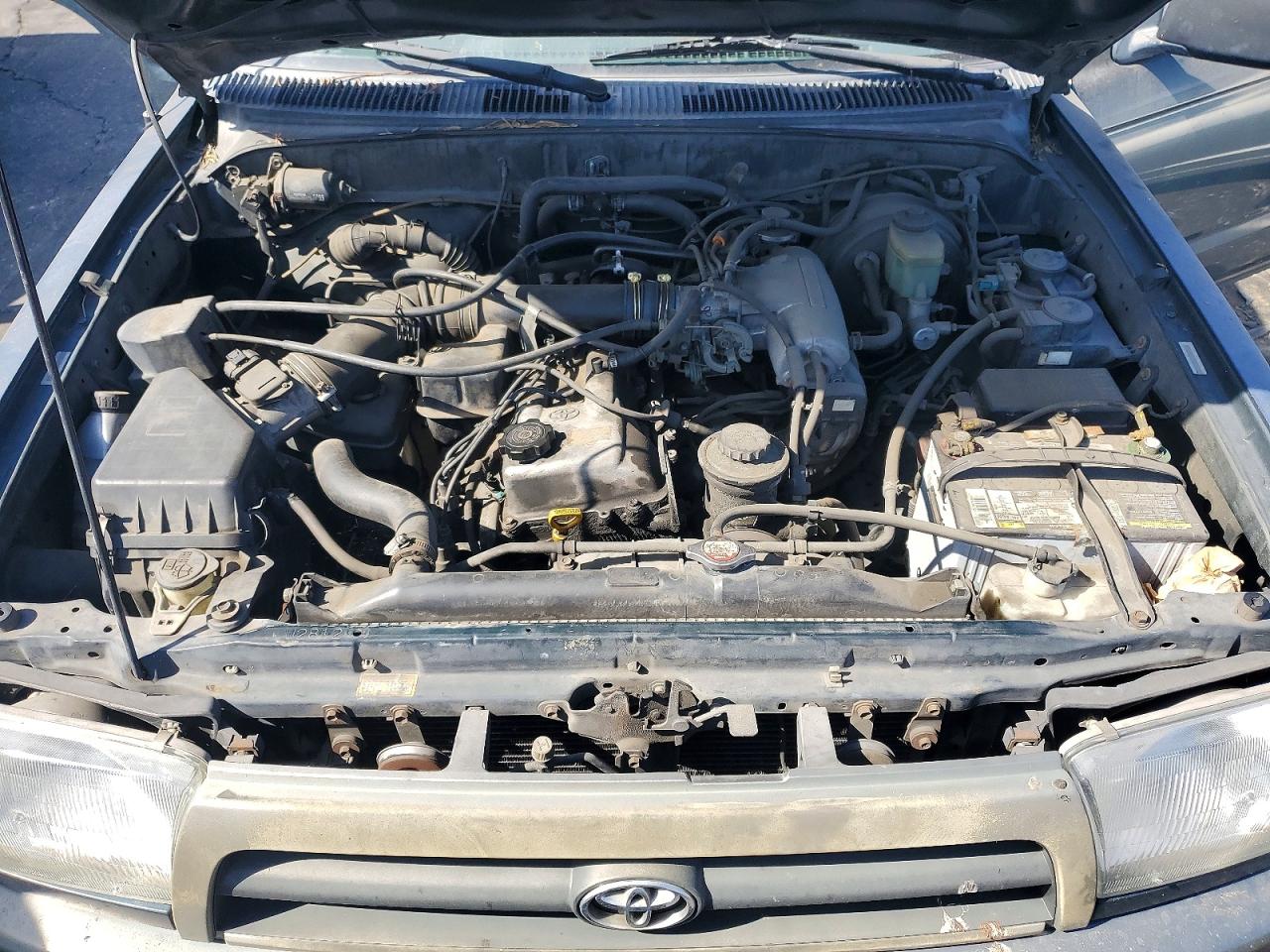 1998 Toyota 4runner Base Green vin: JT3GM84R8W0034517