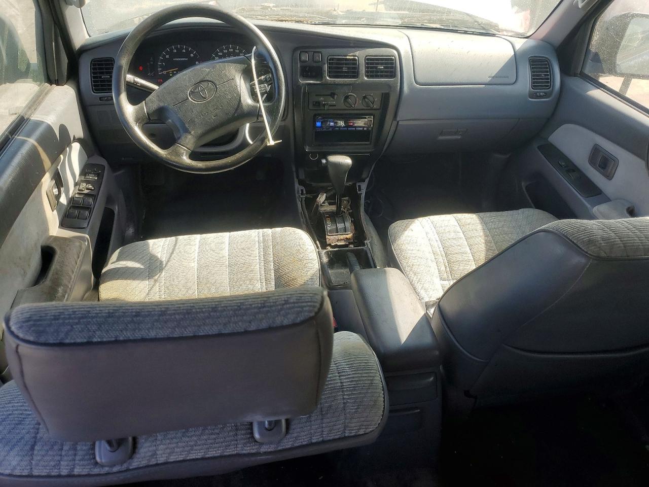 1998 Toyota 4runner Base Green vin: JT3GM84R8W0034517