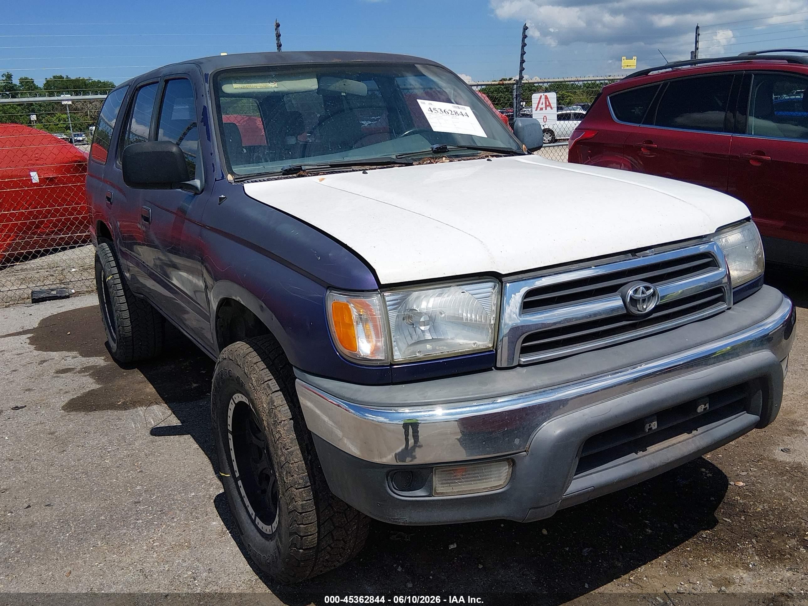 1999 Toyota 4runner   Blue vin: JT3GM84R8X0042425