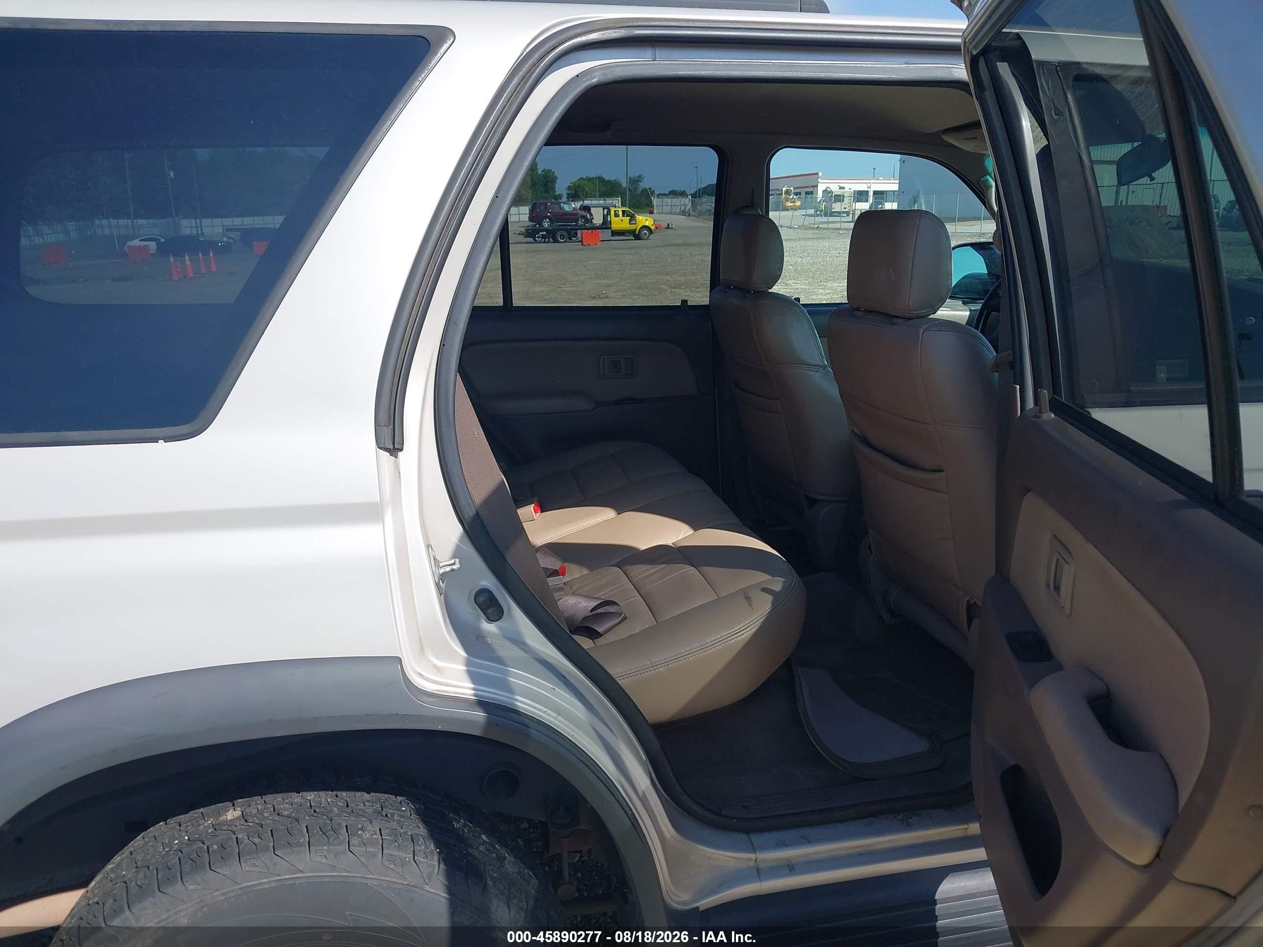 1999 Toyota 4runner Beige vin: JT3GM84R8X0043932