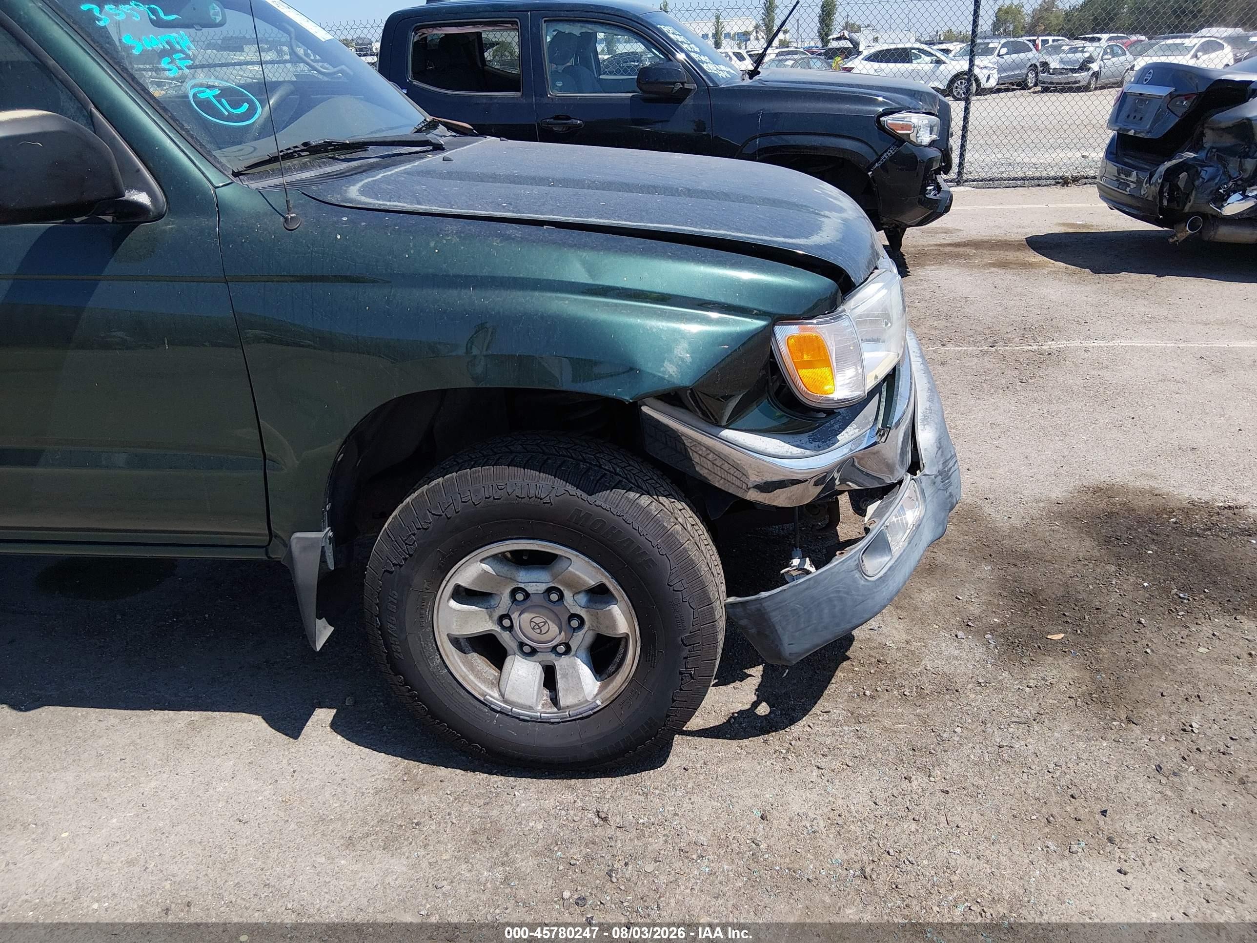 2000 Toyota 4runner   Green vin: JT3GM84R8Y0064636