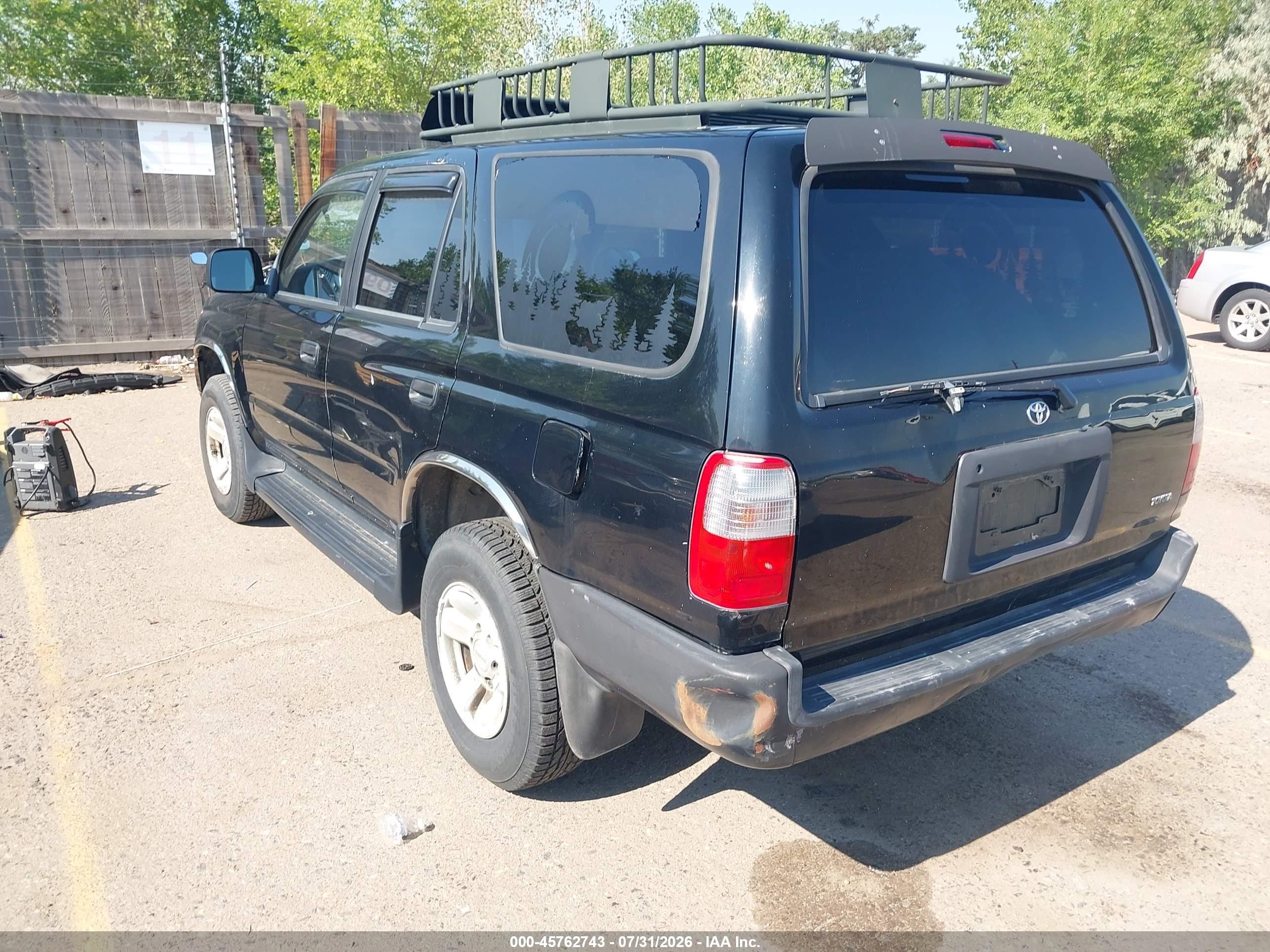 1998 Toyota 4runner   Black vin: JT3GM84R9W0033781