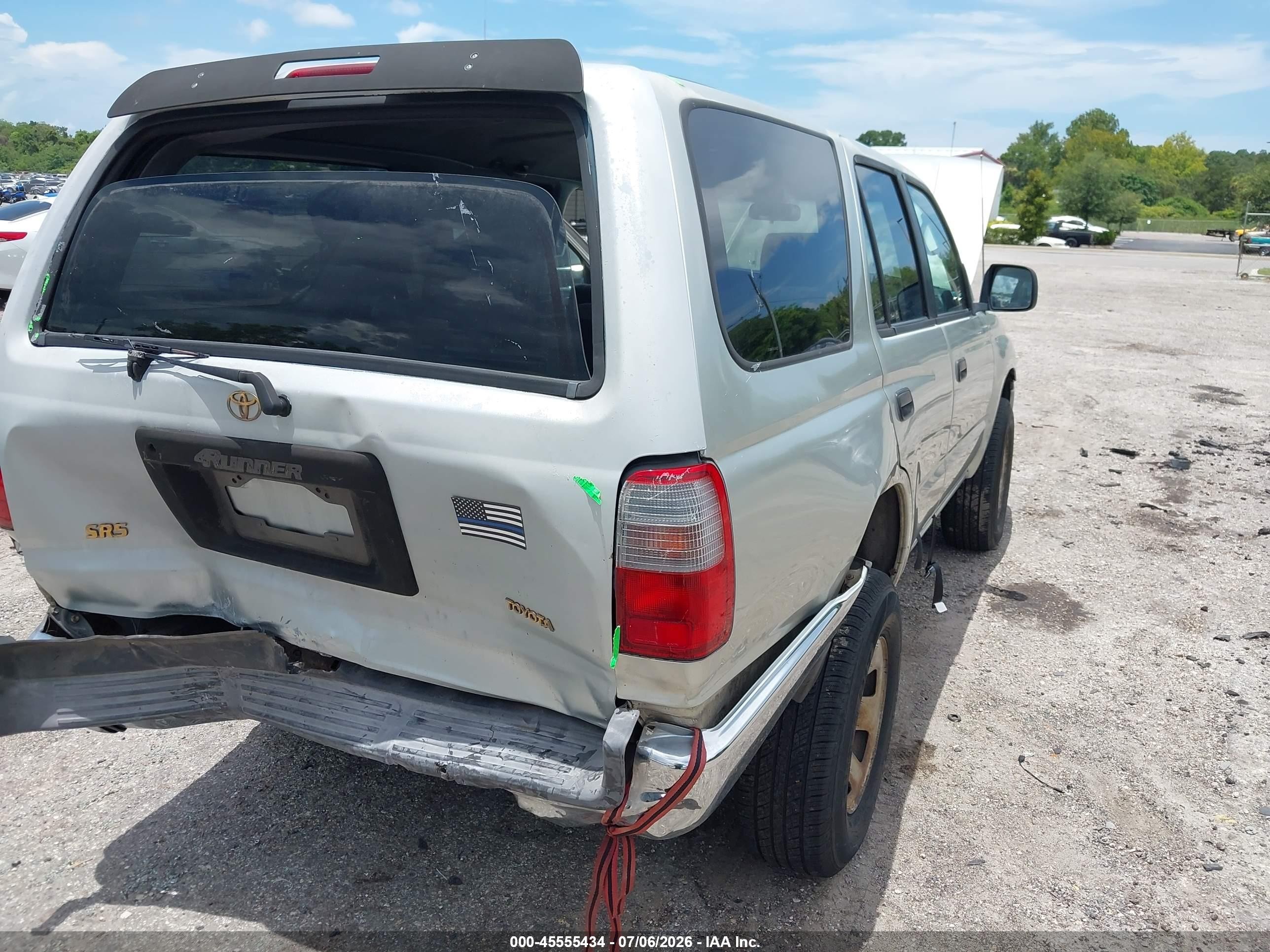 1999 Toyota 4runner   Бежевый vin: JT3GM84R9X0045107
