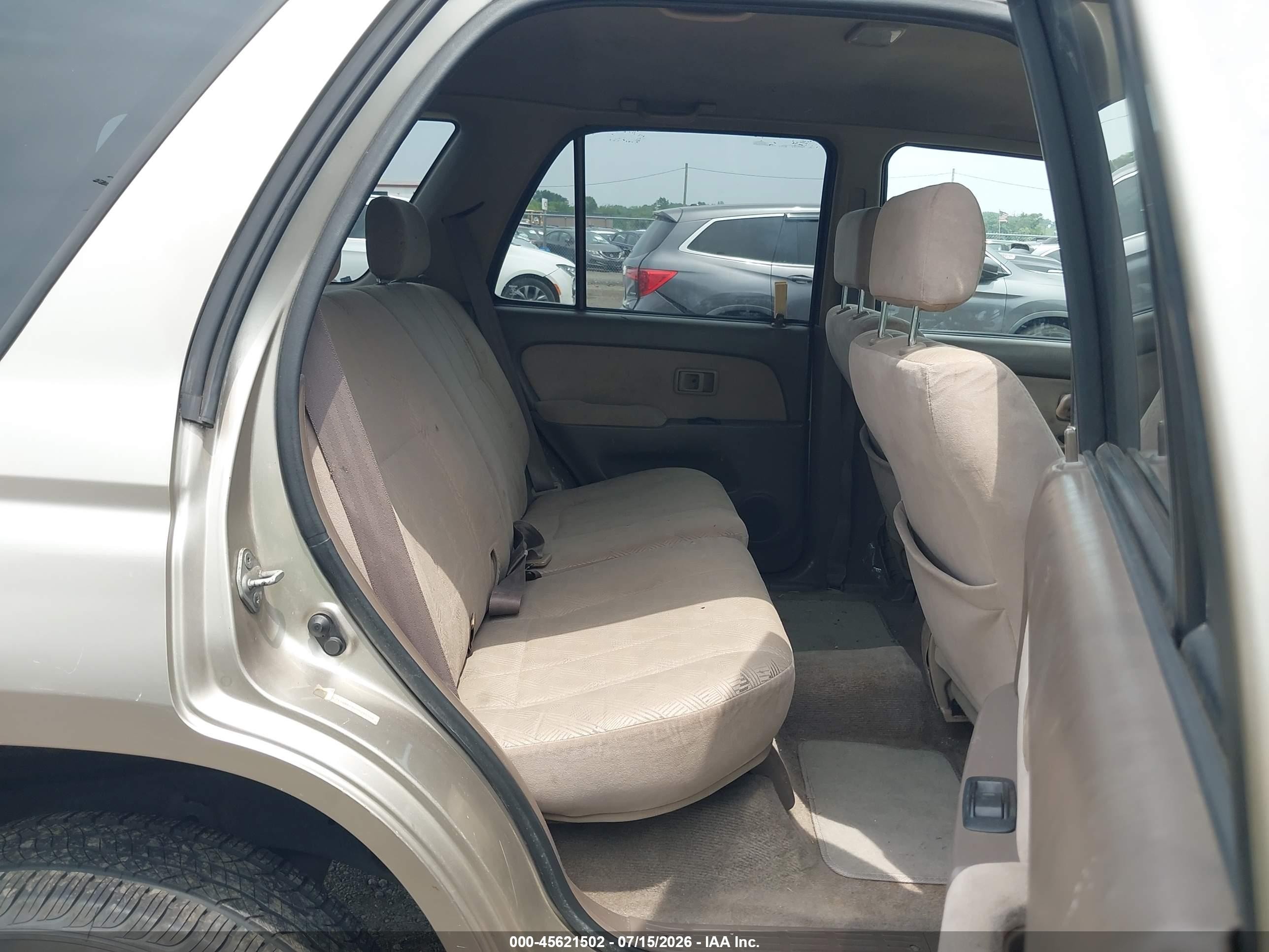 2002 Toyota 4runner Sr5 V6 Золотой vin: JT3GN86R020250303