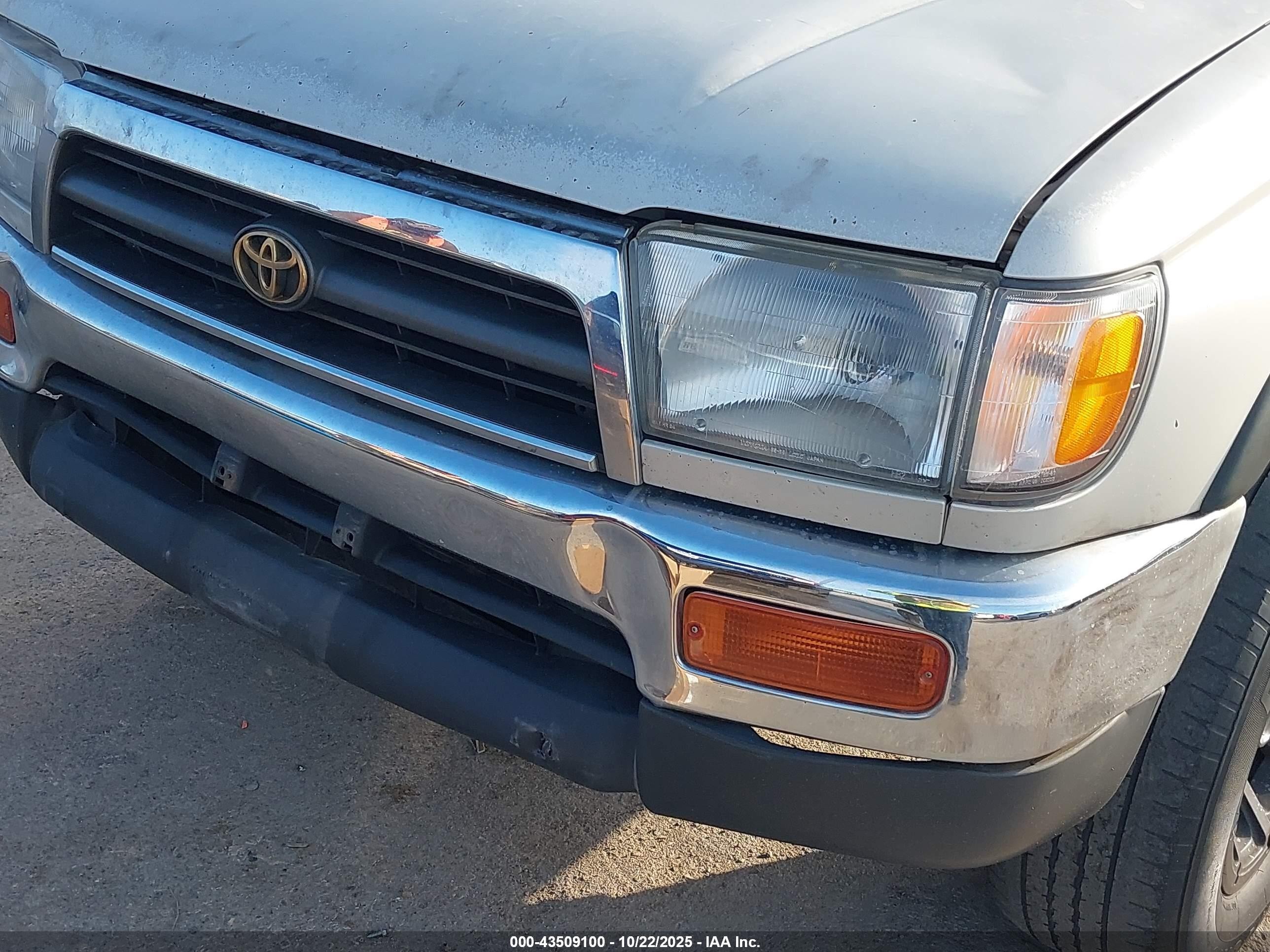 1997 Toyota 4runner Sr5 V6 Серебряный vin: JT3GN86R0V0055189