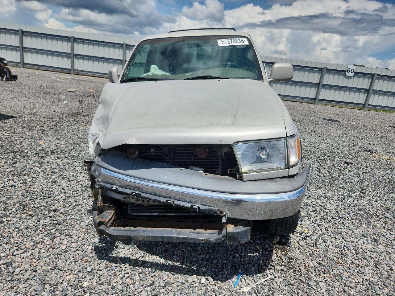 1999 Niss 4 Runner Silver vin: JT3GN86R0X0103504