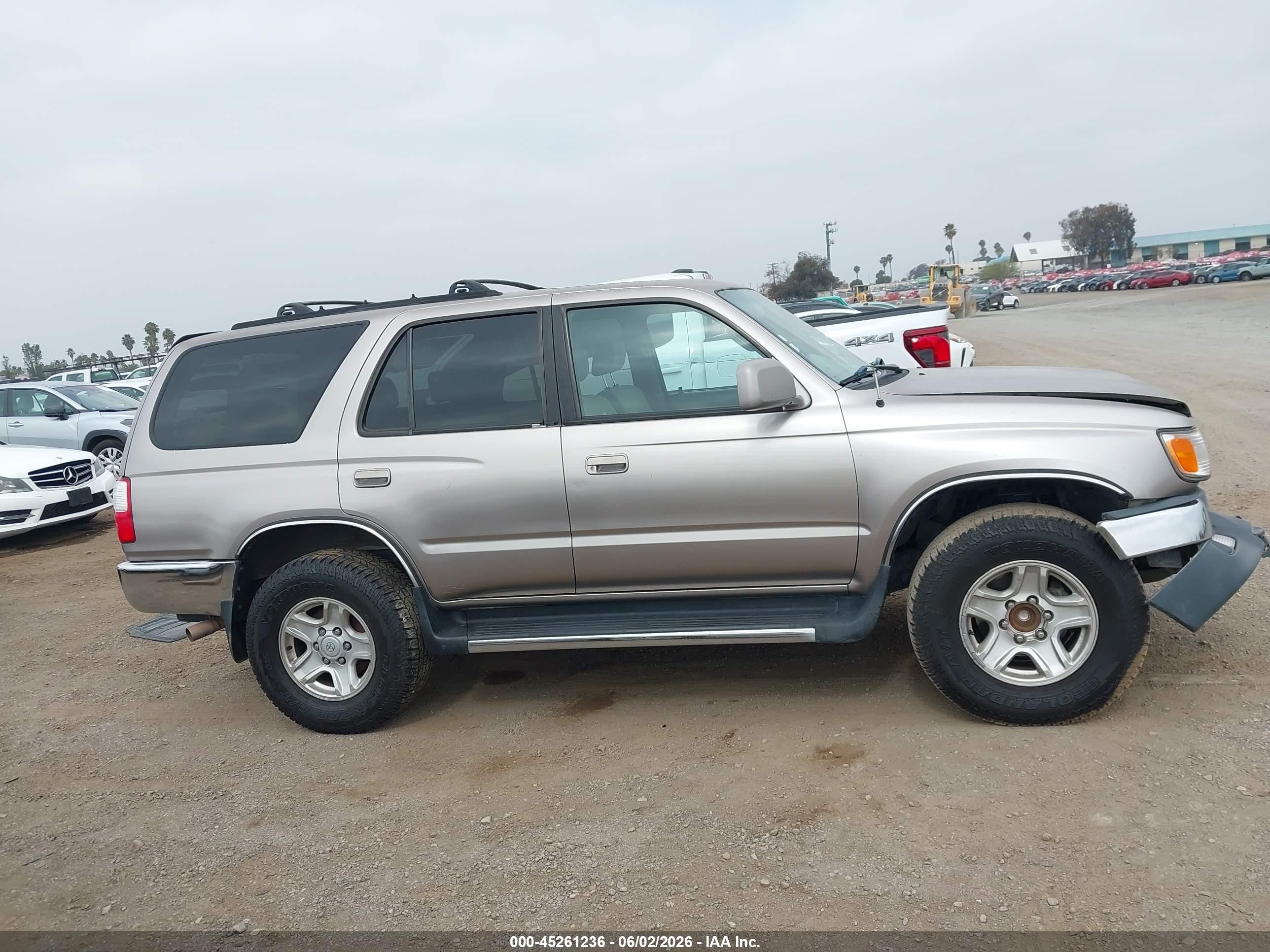 2001 Toyota 4runner Sr5 V6 Серый vin: JT3GN86R110192684