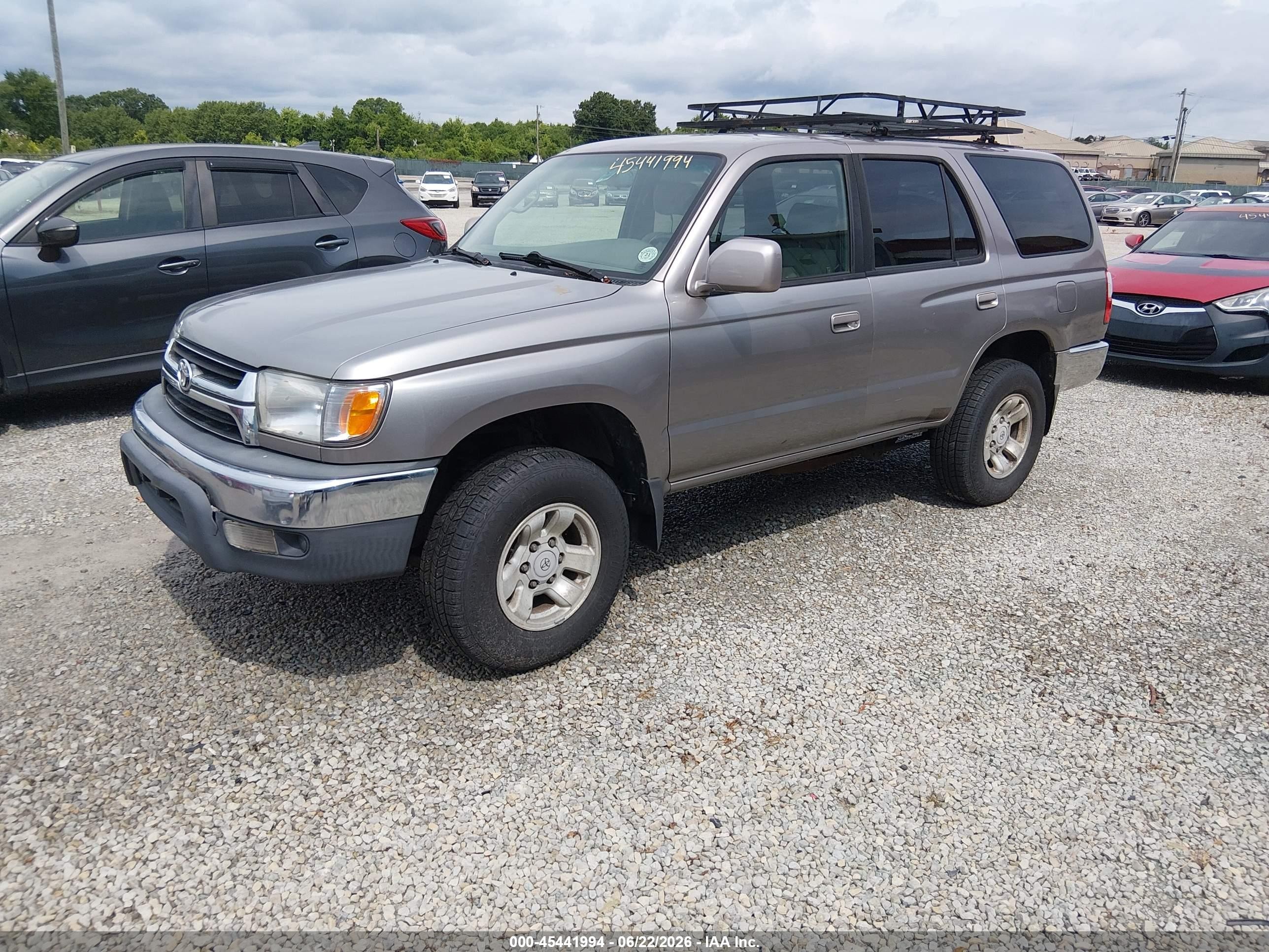 2001 Toyota 4runner Sr5 V6 Silver vin: JT3GN86R110207586