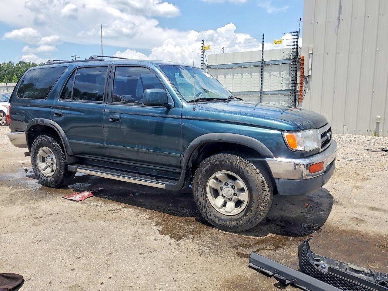 1997 Toyota 4runner Sr5 Green vin: JT3GN86R1V0052401