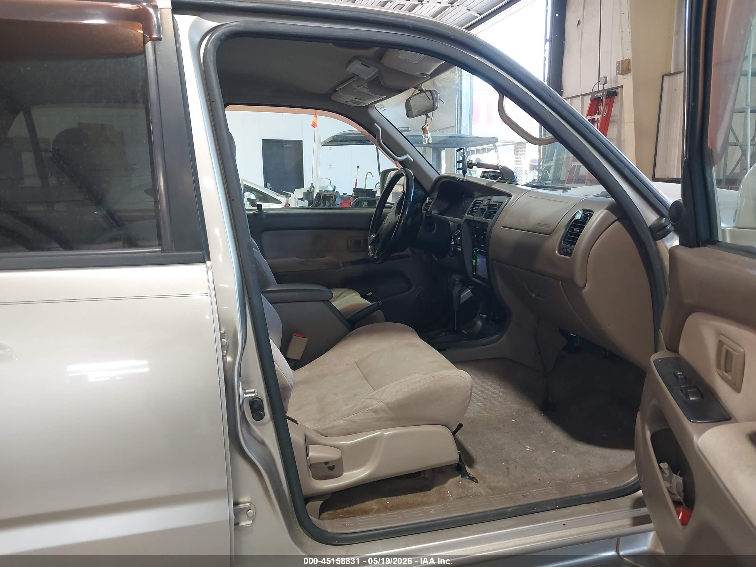 2002 Toyota 4runner Sr5 V6 Золотой vin: JT3GN86R220246561