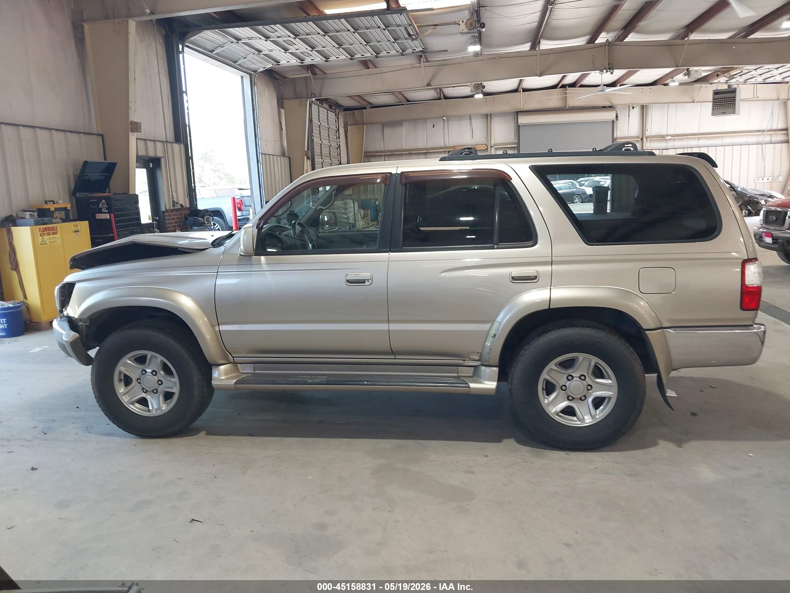 2002 Toyota 4runner Sr5 V6 Золотой vin: JT3GN86R220246561