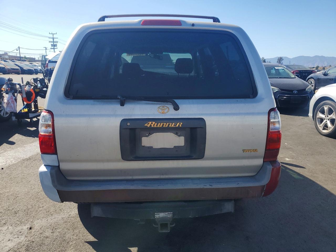 2002 Toyota 4runner Sr5 Red vin: JT3GN86R220247872