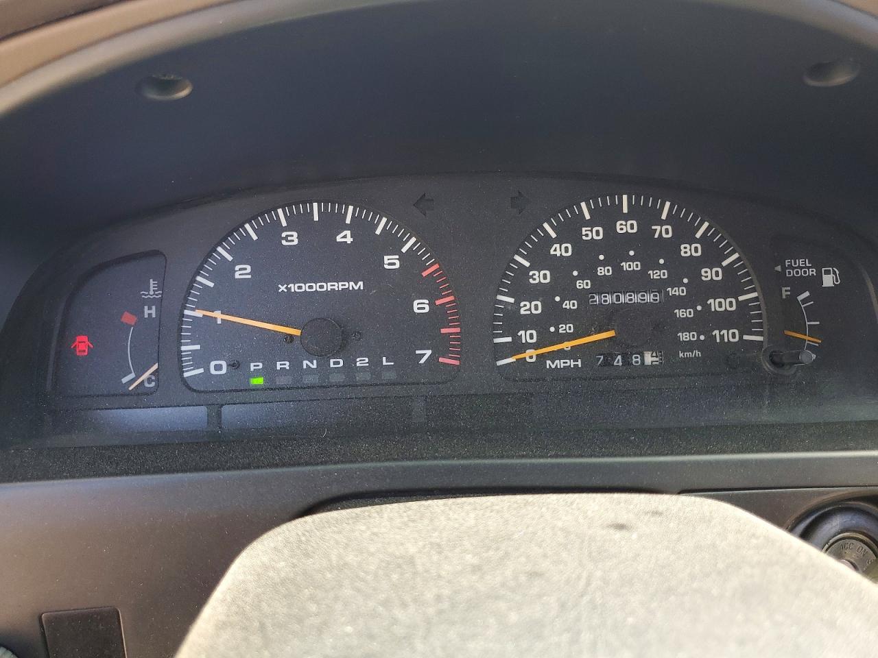 1998 Toyota 4runner Sr5 Beige vin: JT3GN86R2W0069354