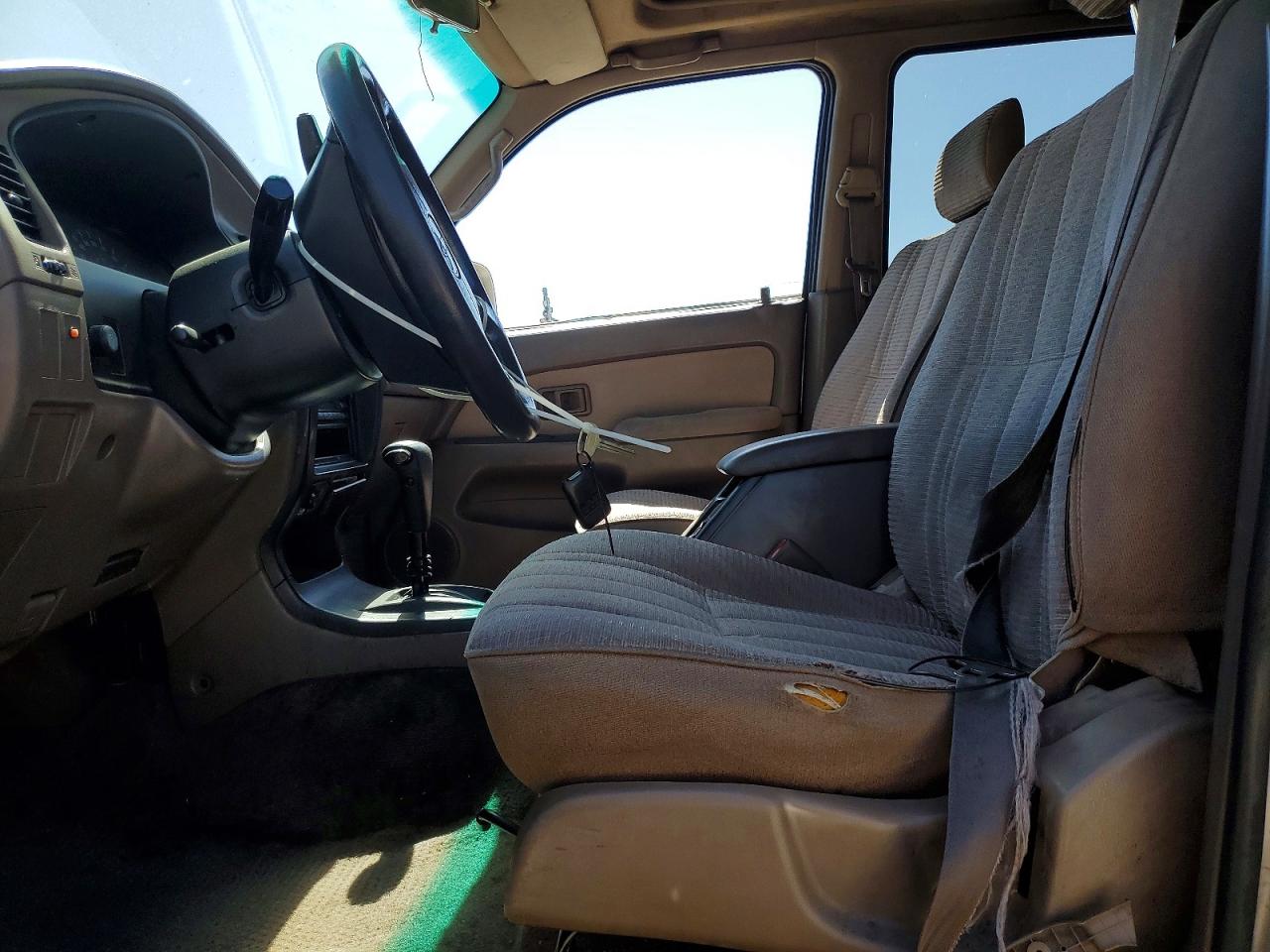 1998 Toyota 4runner Sr5 Beige vin: JT3GN86R2W0069354