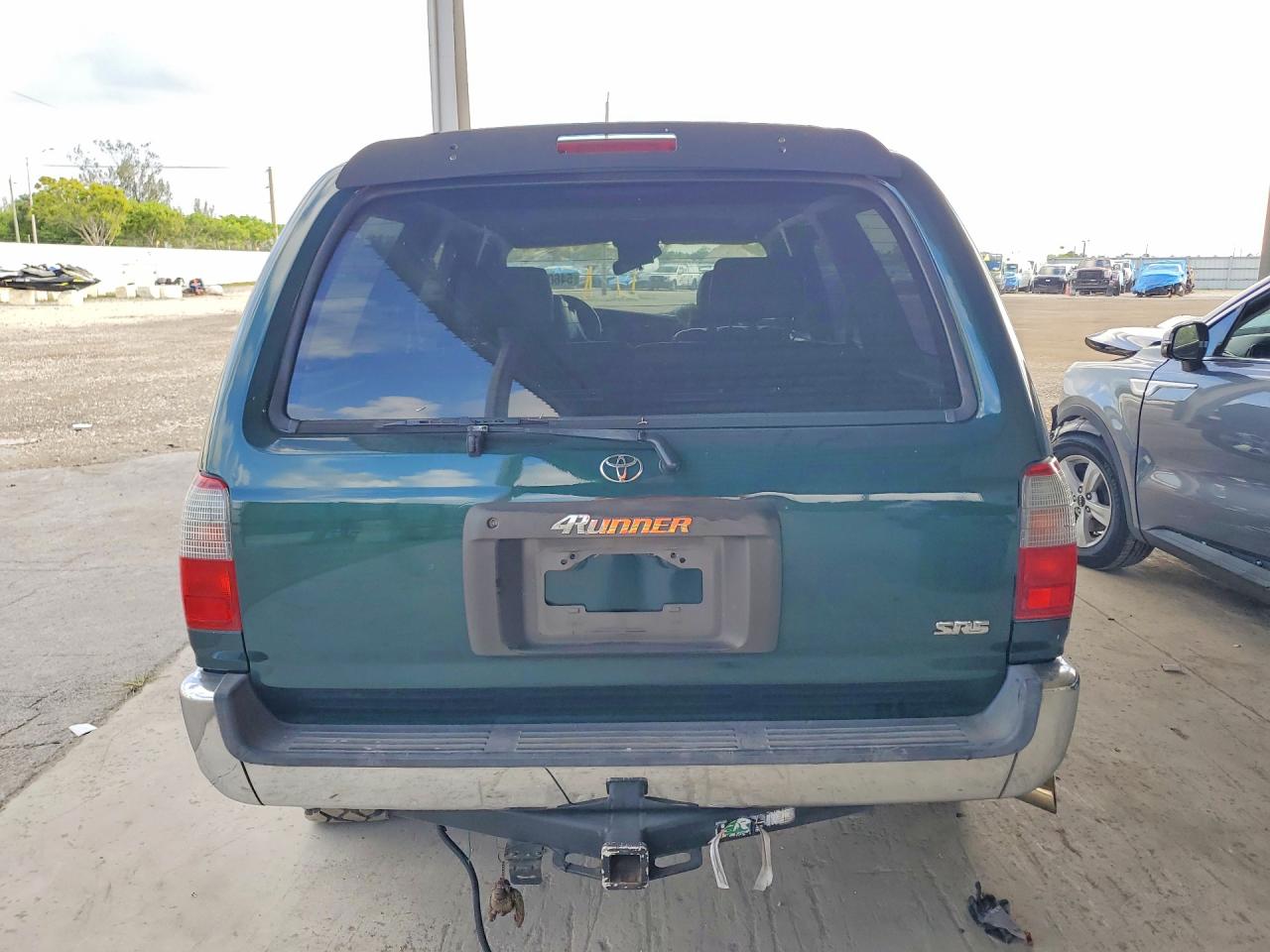 2000 Toyota 4runner Sr5 Green vin: JT3GN86R2Y0144637