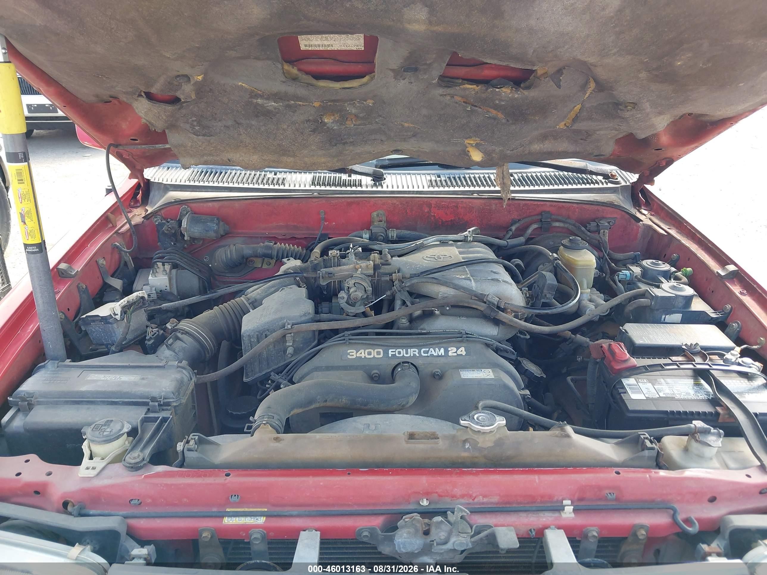 2000 Toyota 4runner Sr5 V6 Red vin: JT3GN86R2Y0146730