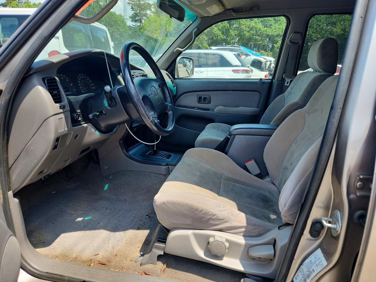 2001 Toyota 4runner Sr5 Серебряный vin: JT3GN86R310181234