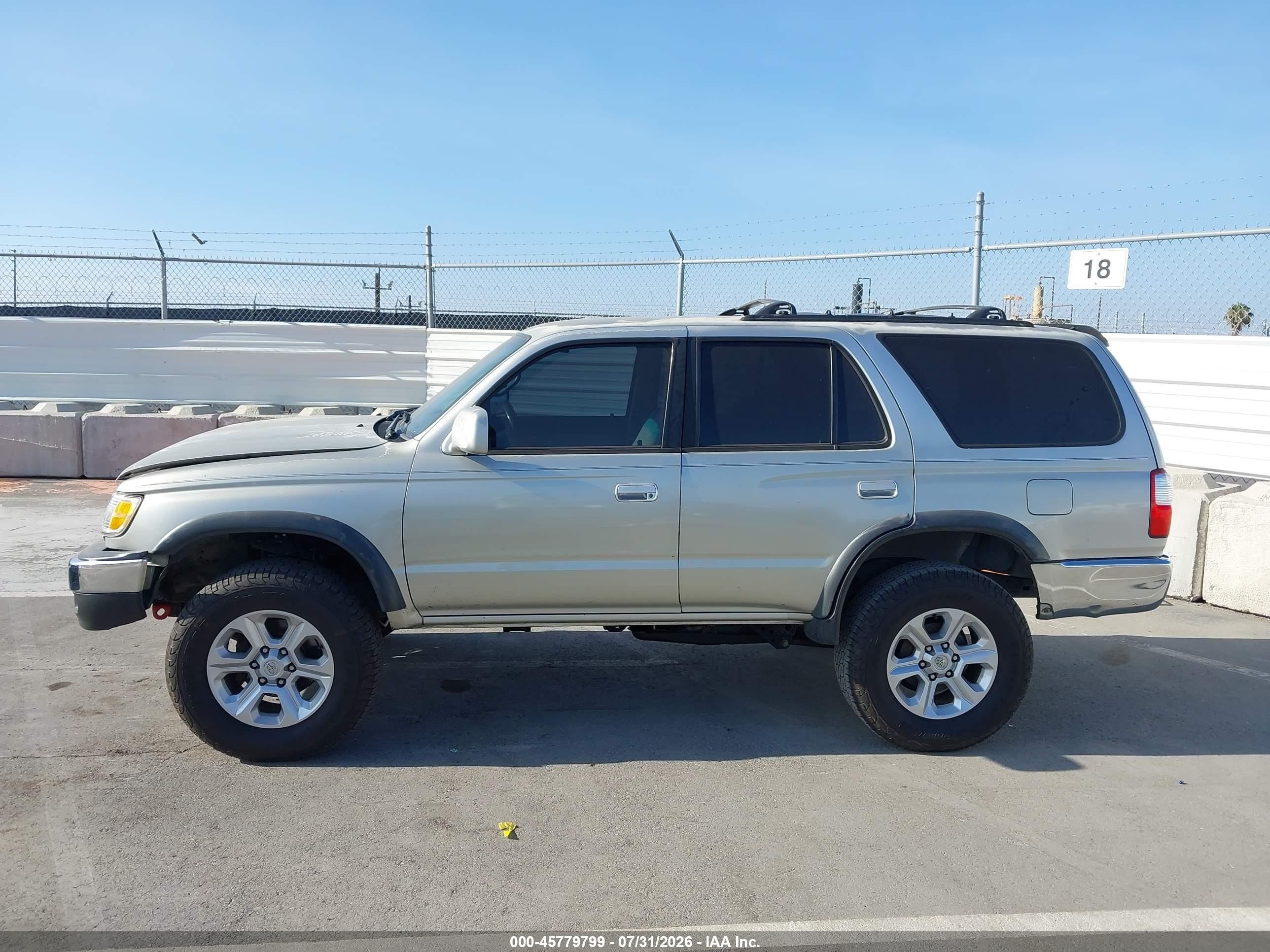 2001 Toyota 4runner Sr5 V6 Серый vin: JT3GN86R310183081