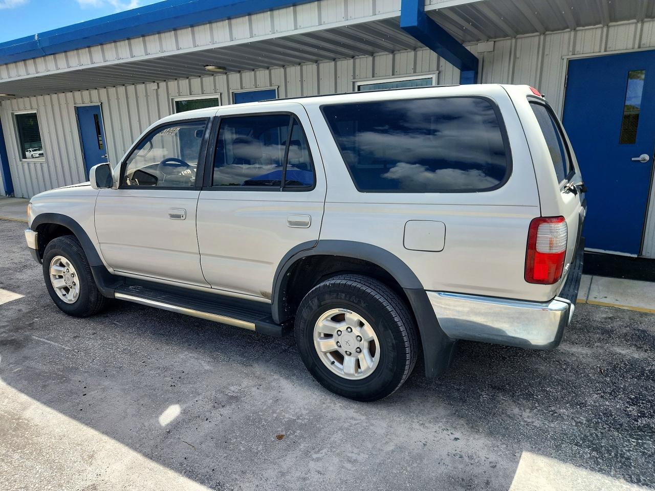 1996 Toyota 4runner Sr5 Gray vin: JT3GN86R3T0009904