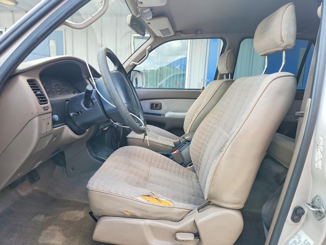 1996 Toyota 4runner Sr5 Gray vin: JT3GN86R3T0009904