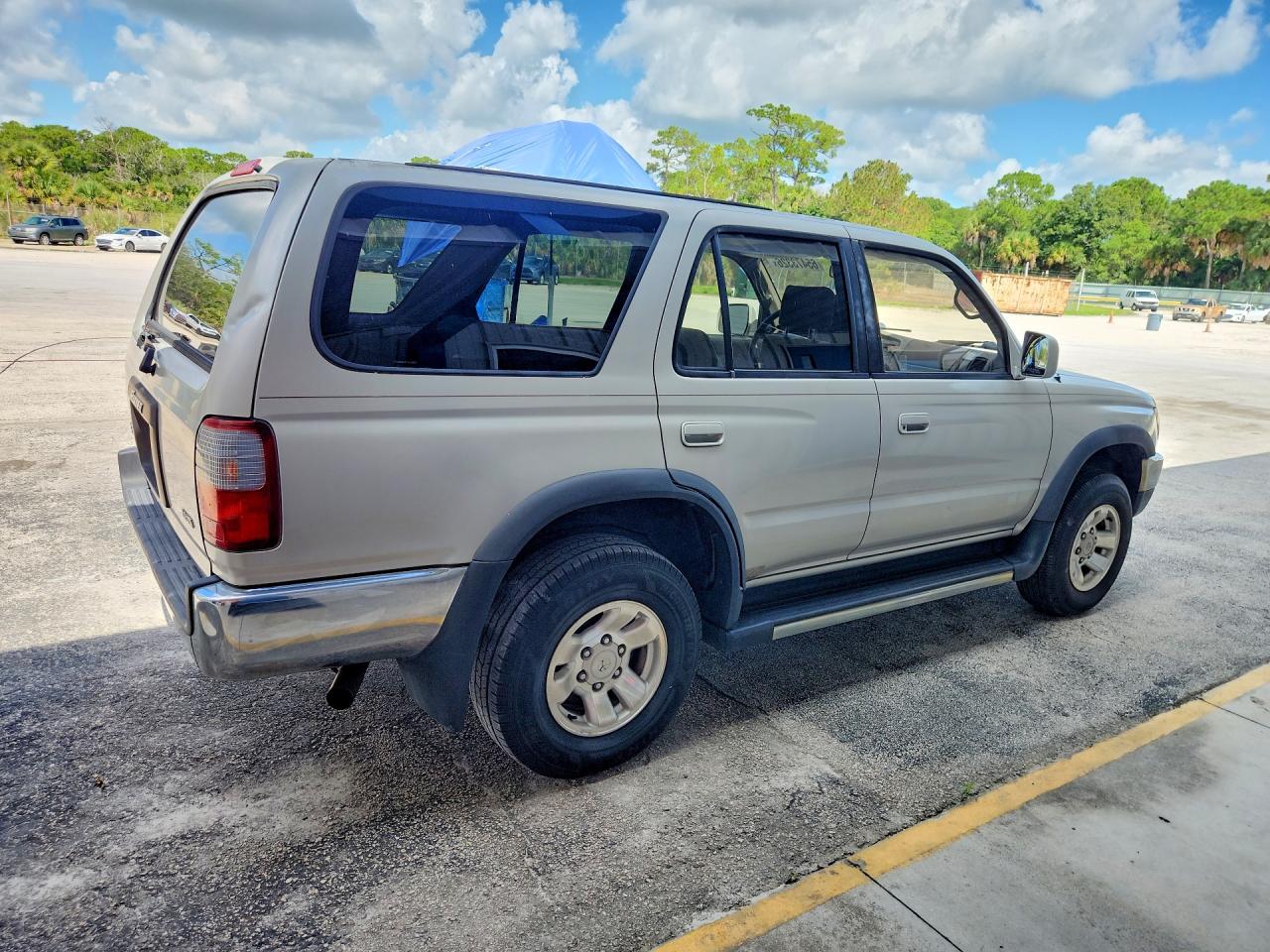 1996 Toyota 4runner Sr5 Gray vin: JT3GN86R3T0009904
