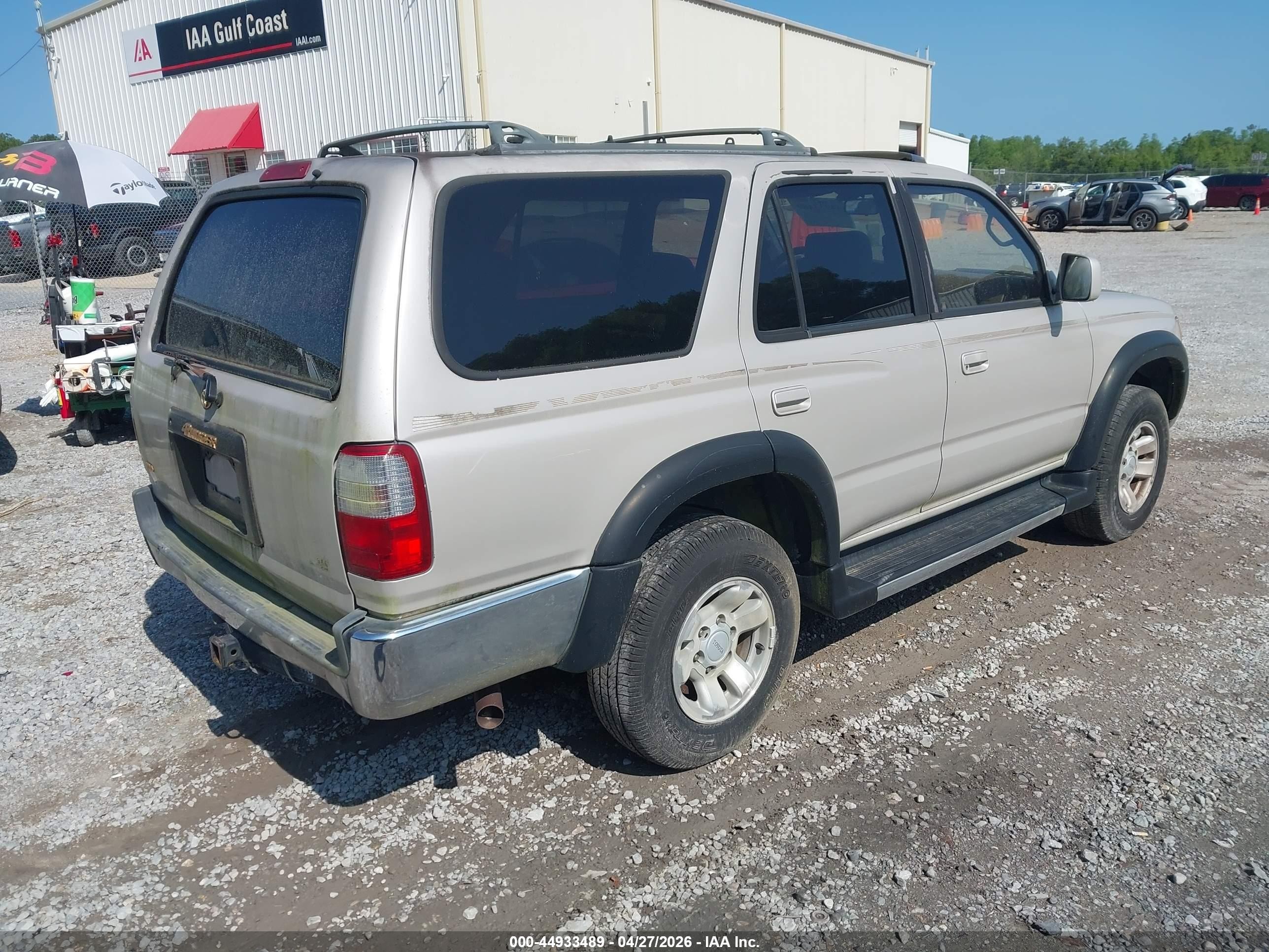 1996 Toyota 4runner Sr5 Cream vin: JT3GN86R3T0014228