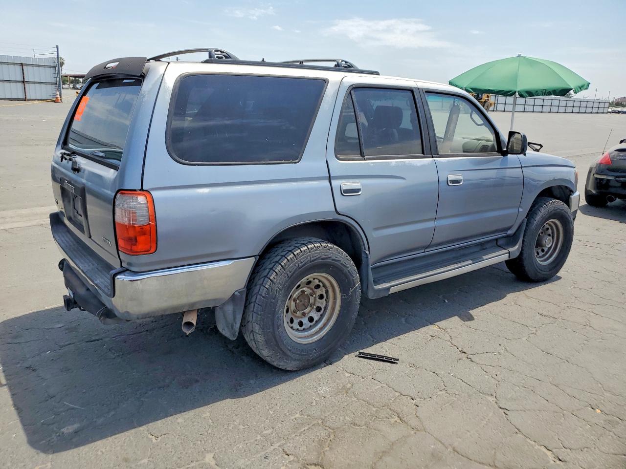 1998 Toyota 4runner Sr5 Blue vin: JT3GN86R3W0074725